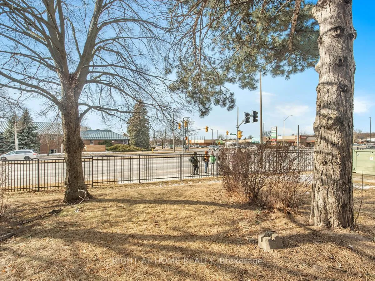 Photo 33 of 2 Parker Crescent, Ajax, South East — HOMEH
