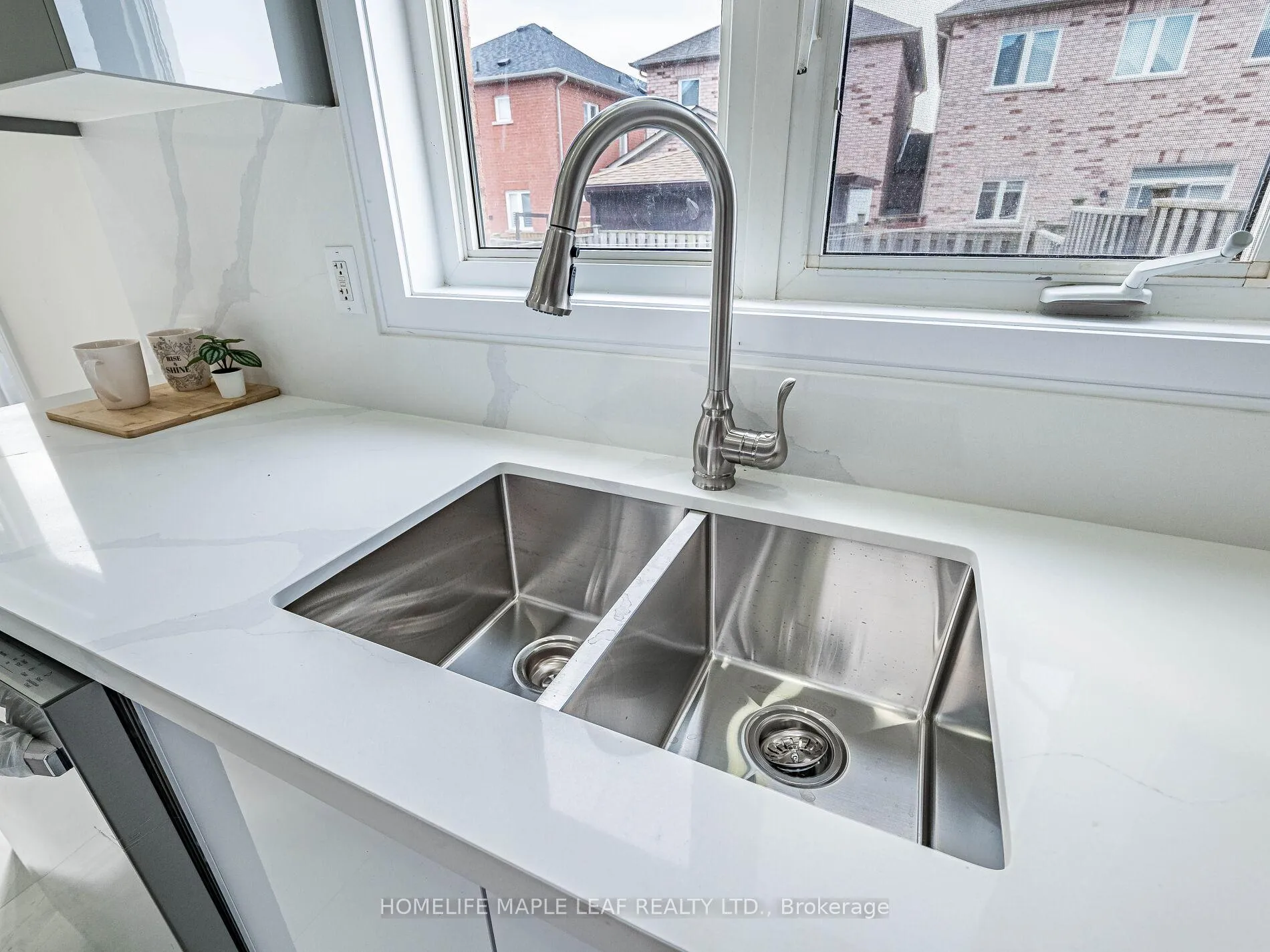 Photo 24 of 10 Eaglefield Gate, Brampton, Fletcher's Meadow — HOMEH