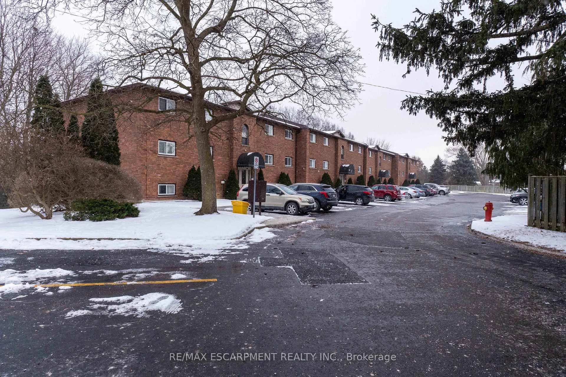 Photo 1 of Unit 202C, 213 Sydenham Street, Brant, Brantford Twp — HOMEH