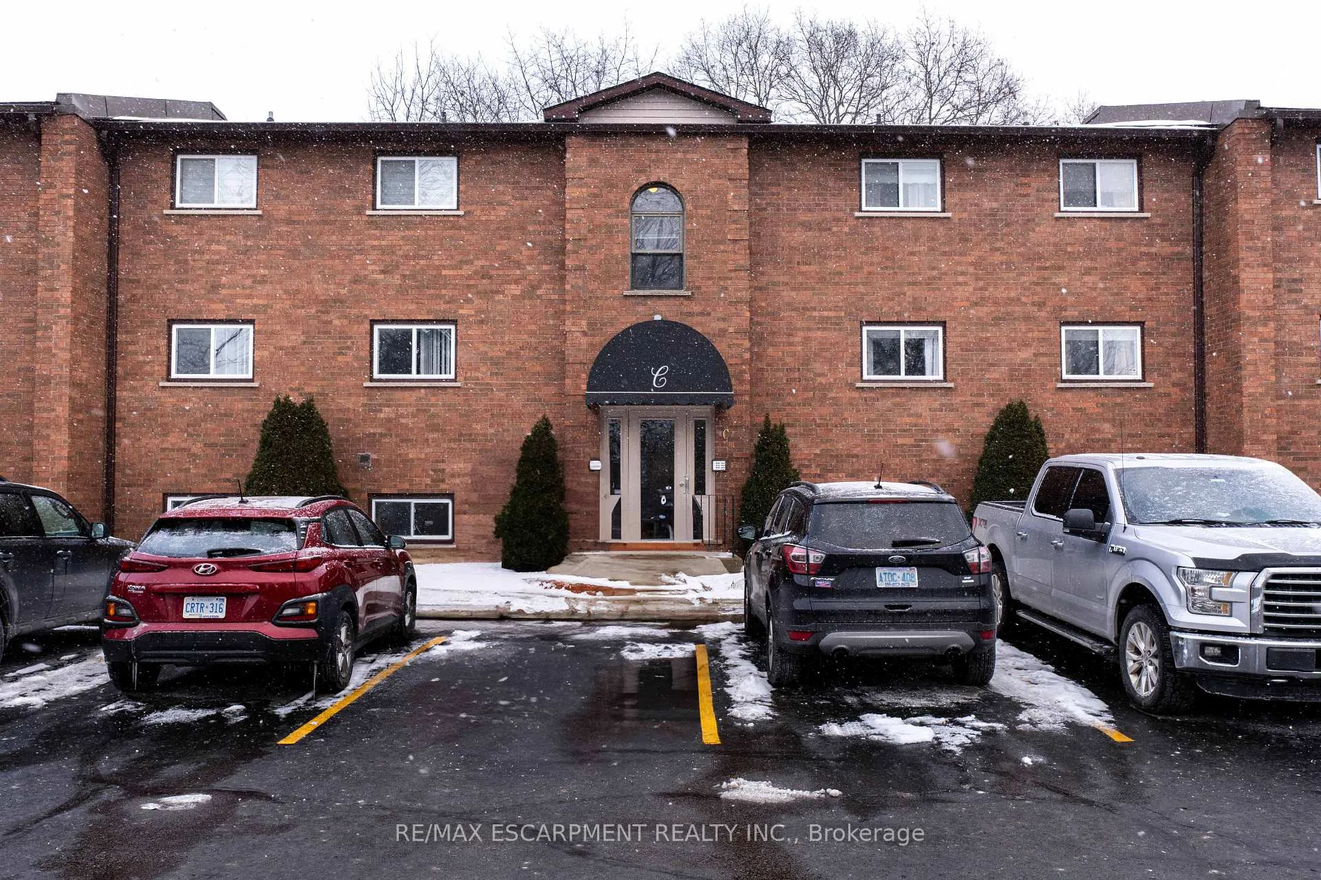 Photo 3 of Unit 202C, 213 Sydenham Street, Brant, Brantford Twp — HOMEH