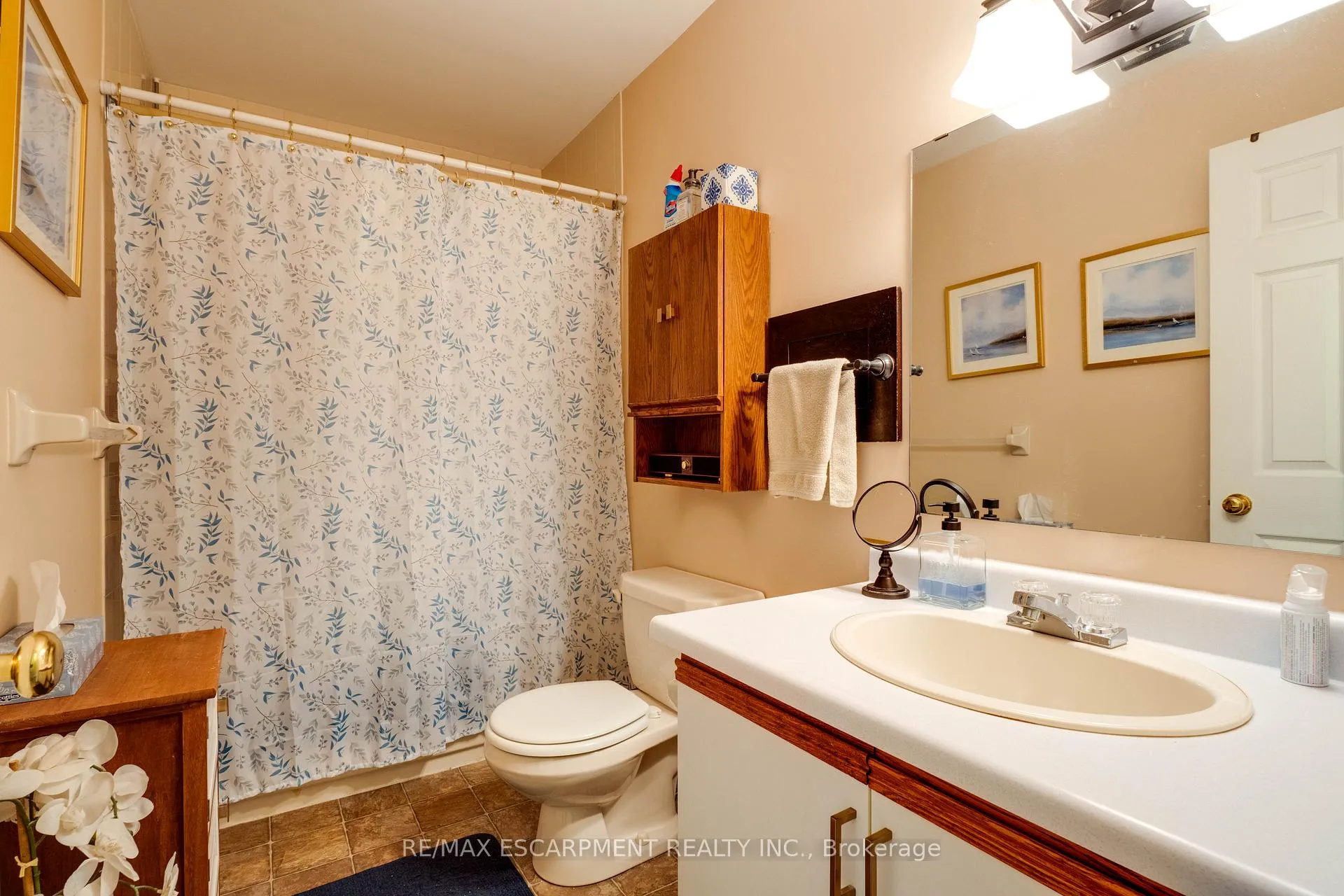Photo 17 of Unit 202C, 213 Sydenham Street, Brant, Brantford Twp — HOMEH