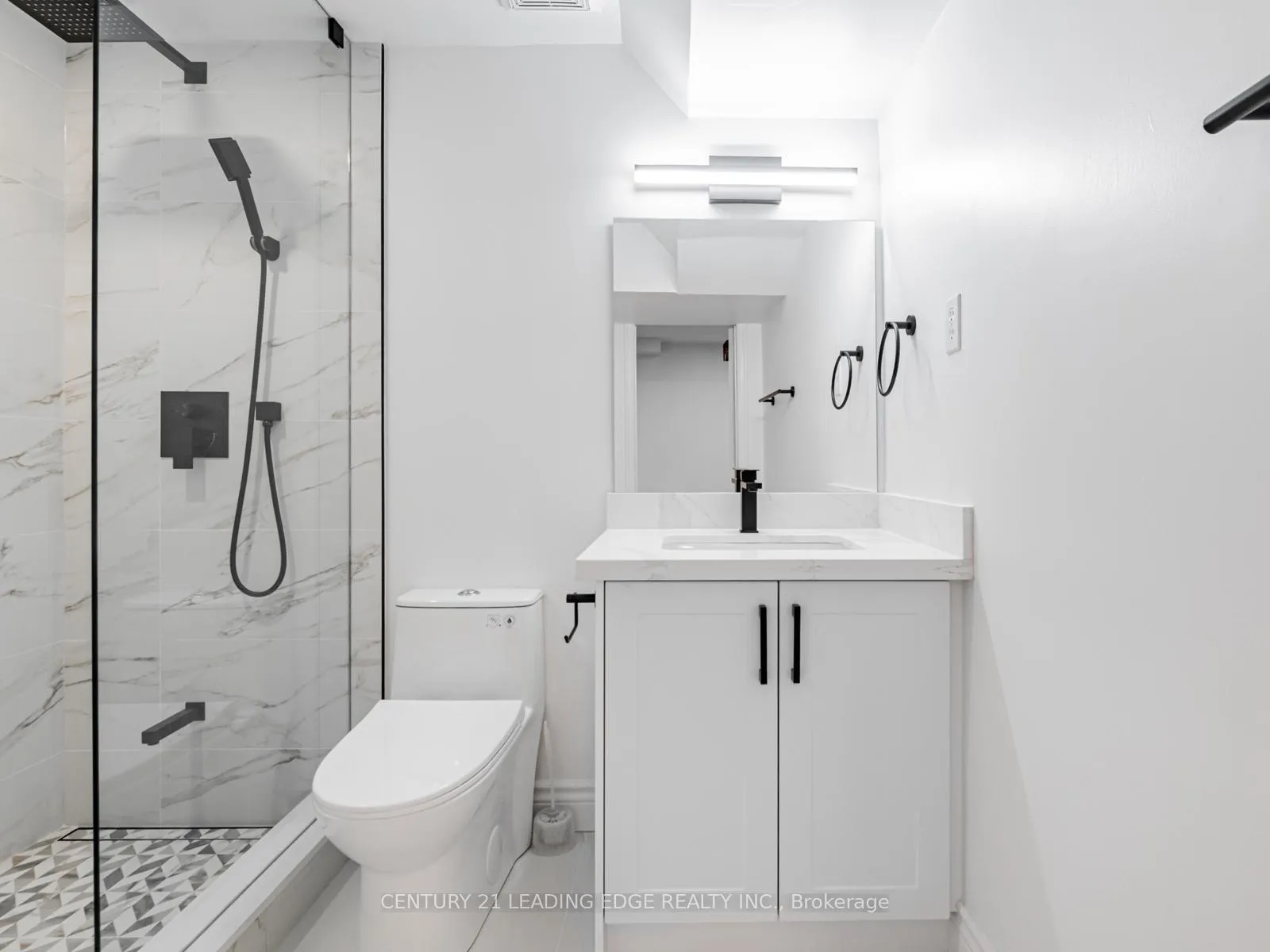 Photo 4 of Unit LOWER, 60 Via Jessica Drive, Markham, Unionville — HOMEH