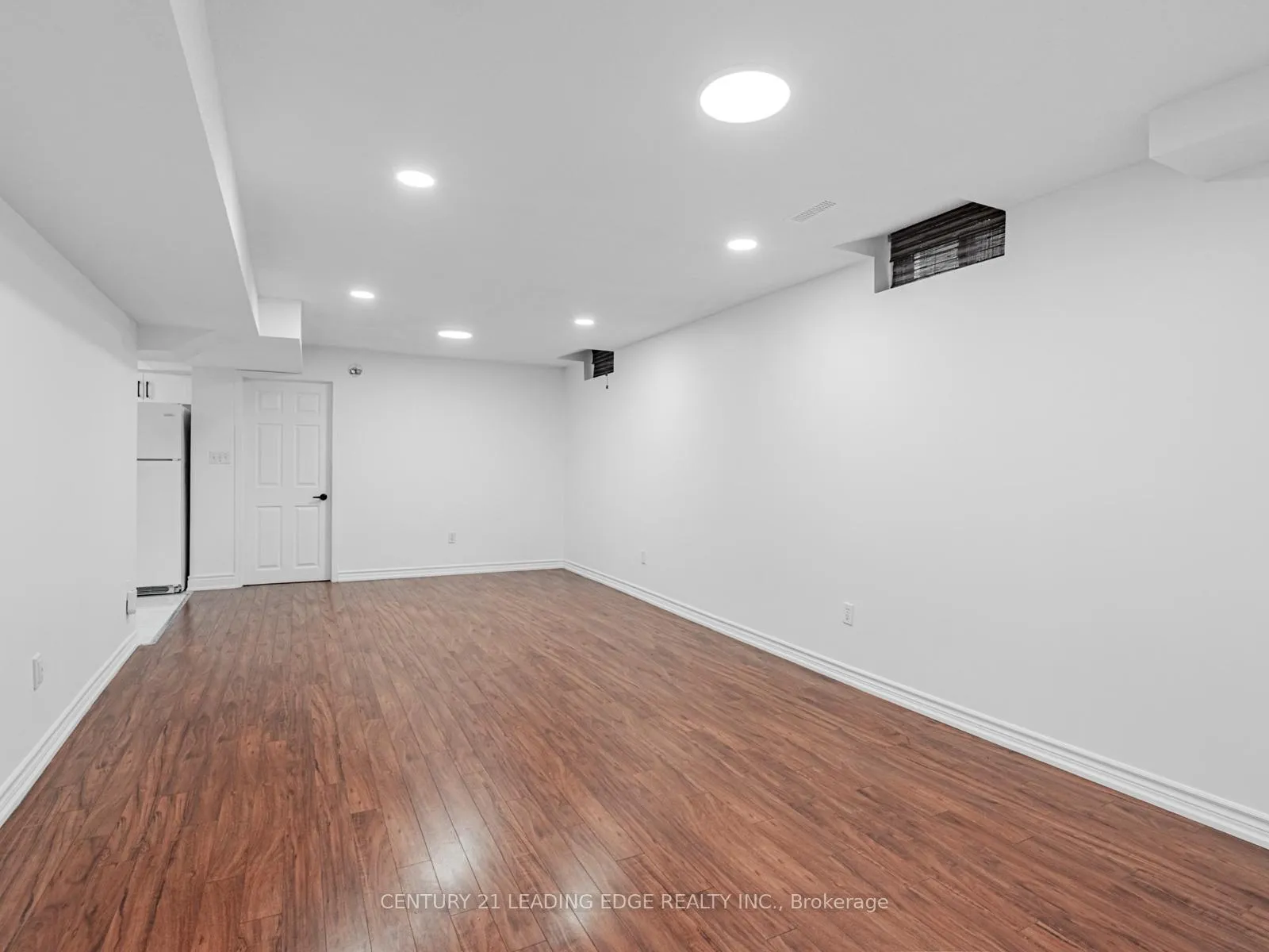 Photo 7 of Unit LOWER, 60 Via Jessica Drive, Markham, Unionville — HOMEH