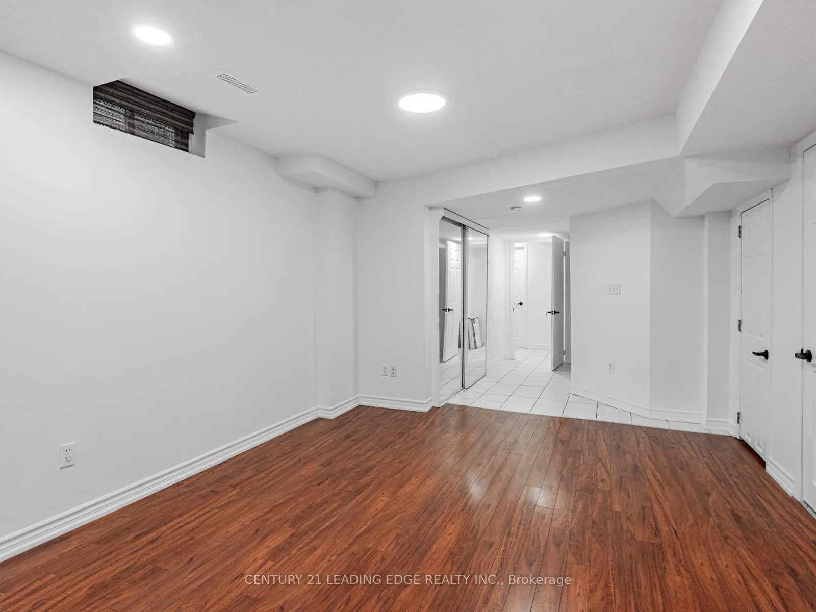 Photo 9 of Unit LOWER, 60 Via Jessica Drive, Markham, Unionville — HOMEH