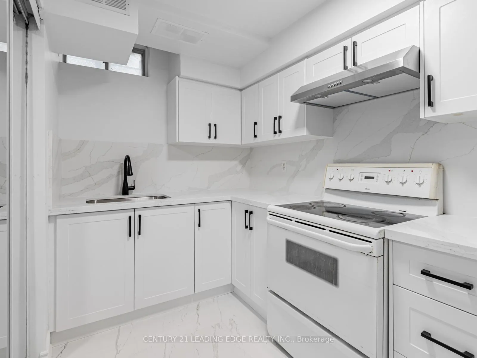 Photo 13 of Unit LOWER, 60 Via Jessica Drive, Markham, Unionville — HOMEH