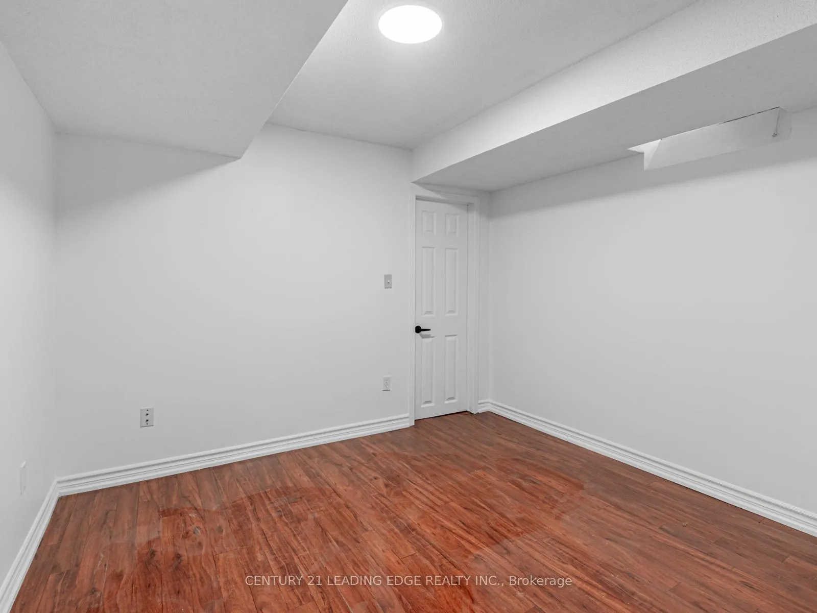 Photo 16 of Unit LOWER, 60 Via Jessica Drive, Markham, Unionville — HOMEH