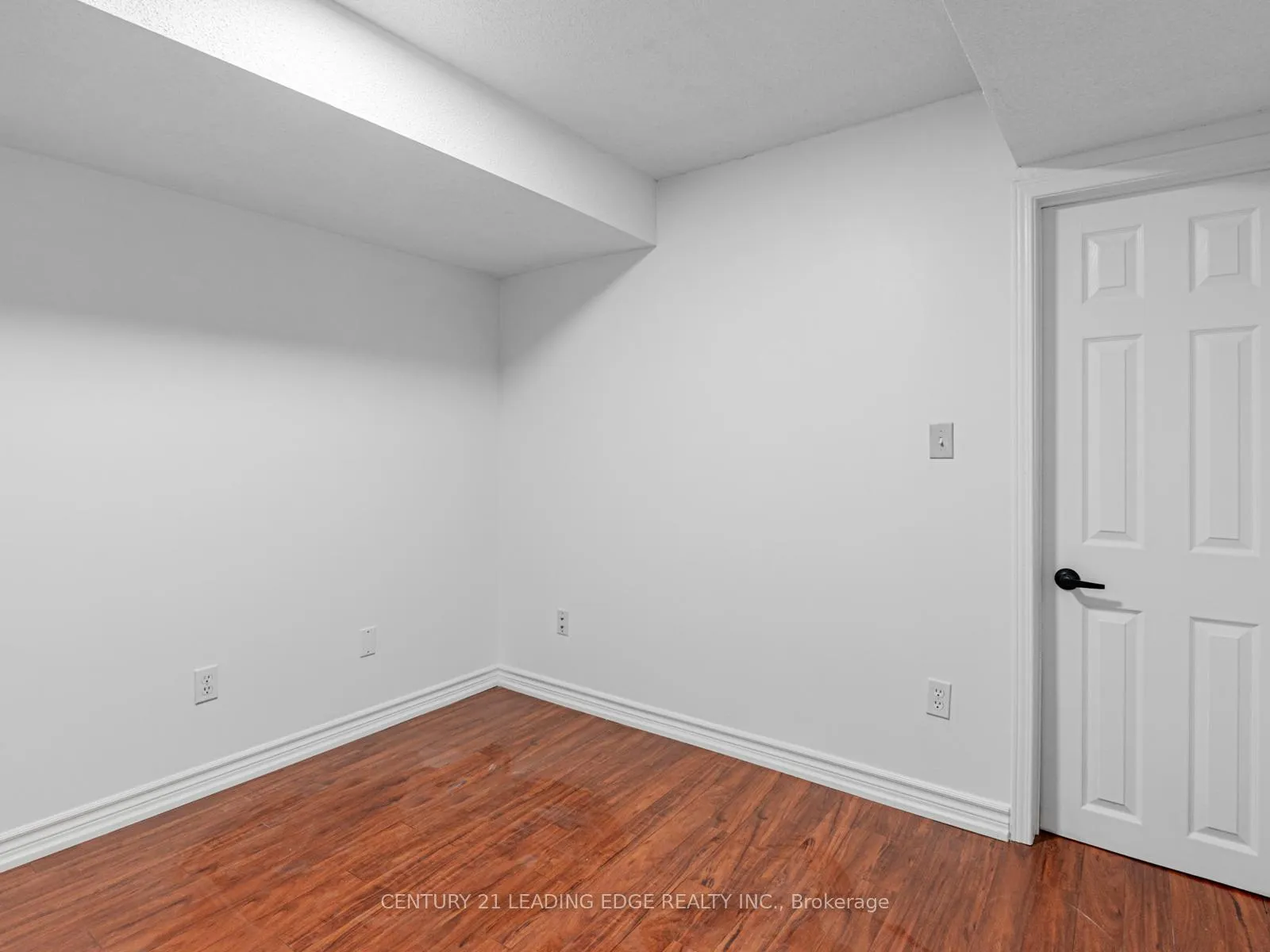 Photo 17 of Unit LOWER, 60 Via Jessica Drive, Markham, Unionville — HOMEH