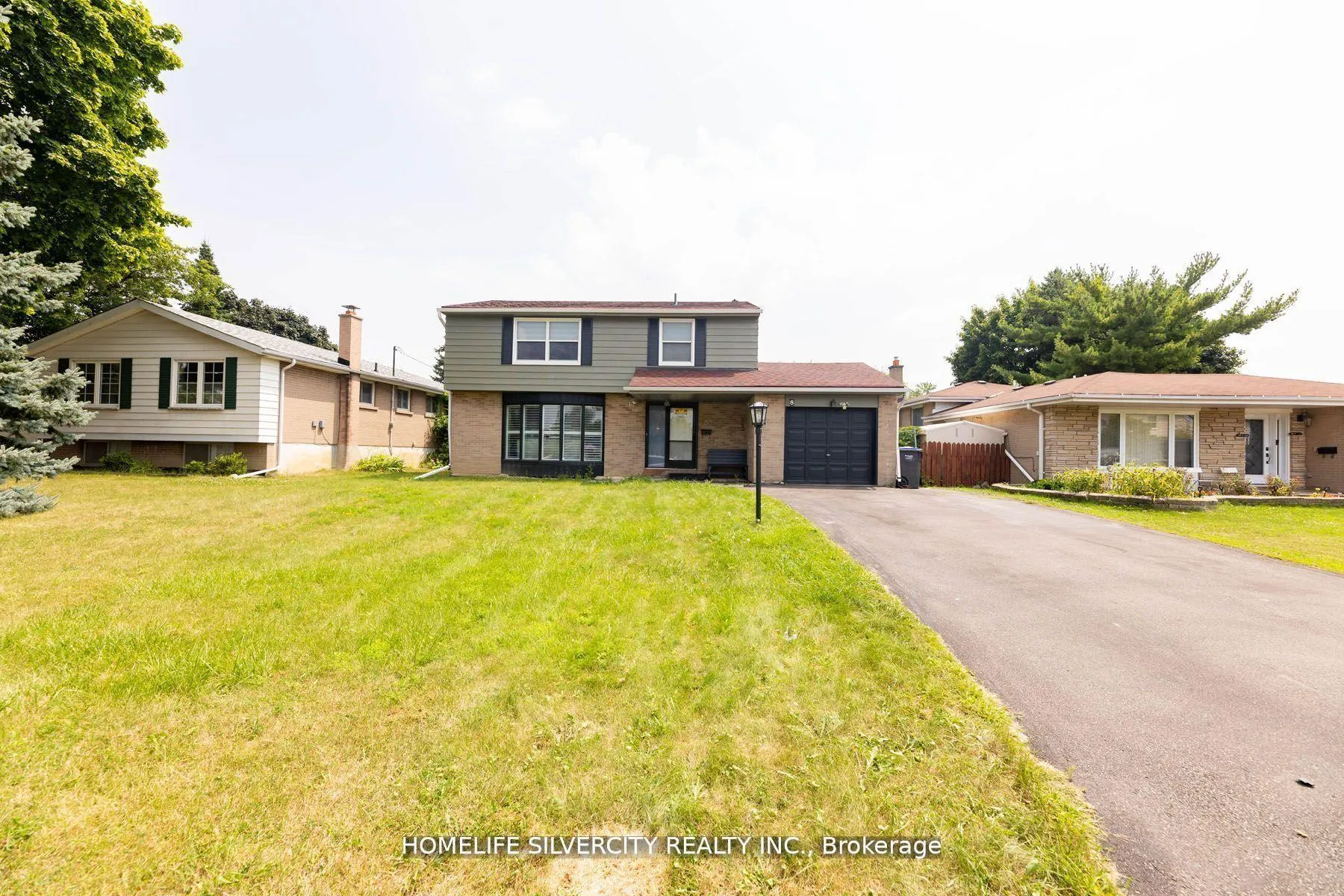 Front of 8 Bedford Crescent