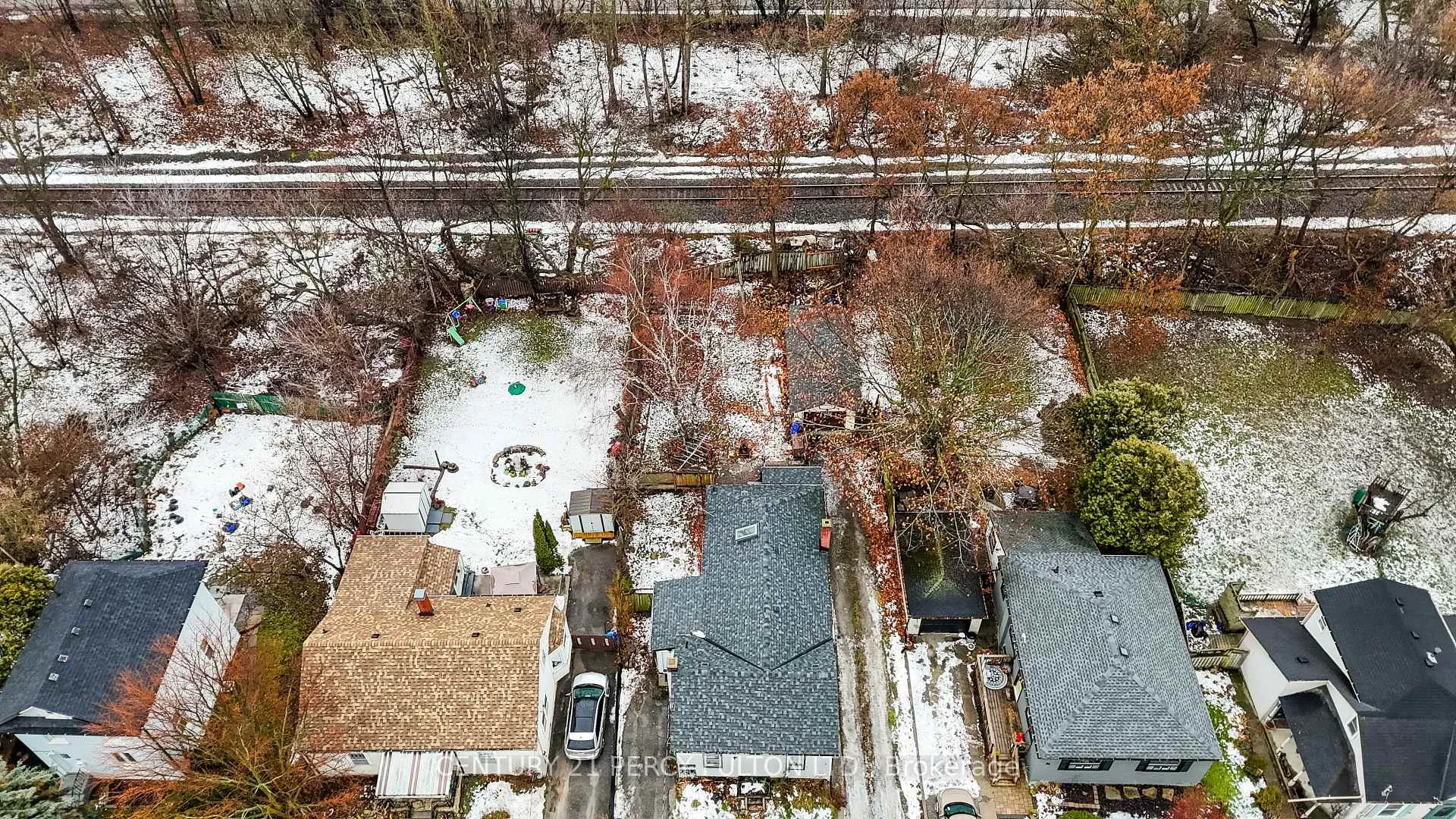 Photo 3 of Unit 1-2, 75 Avenue Street, Oshawa, Central — HOMEH