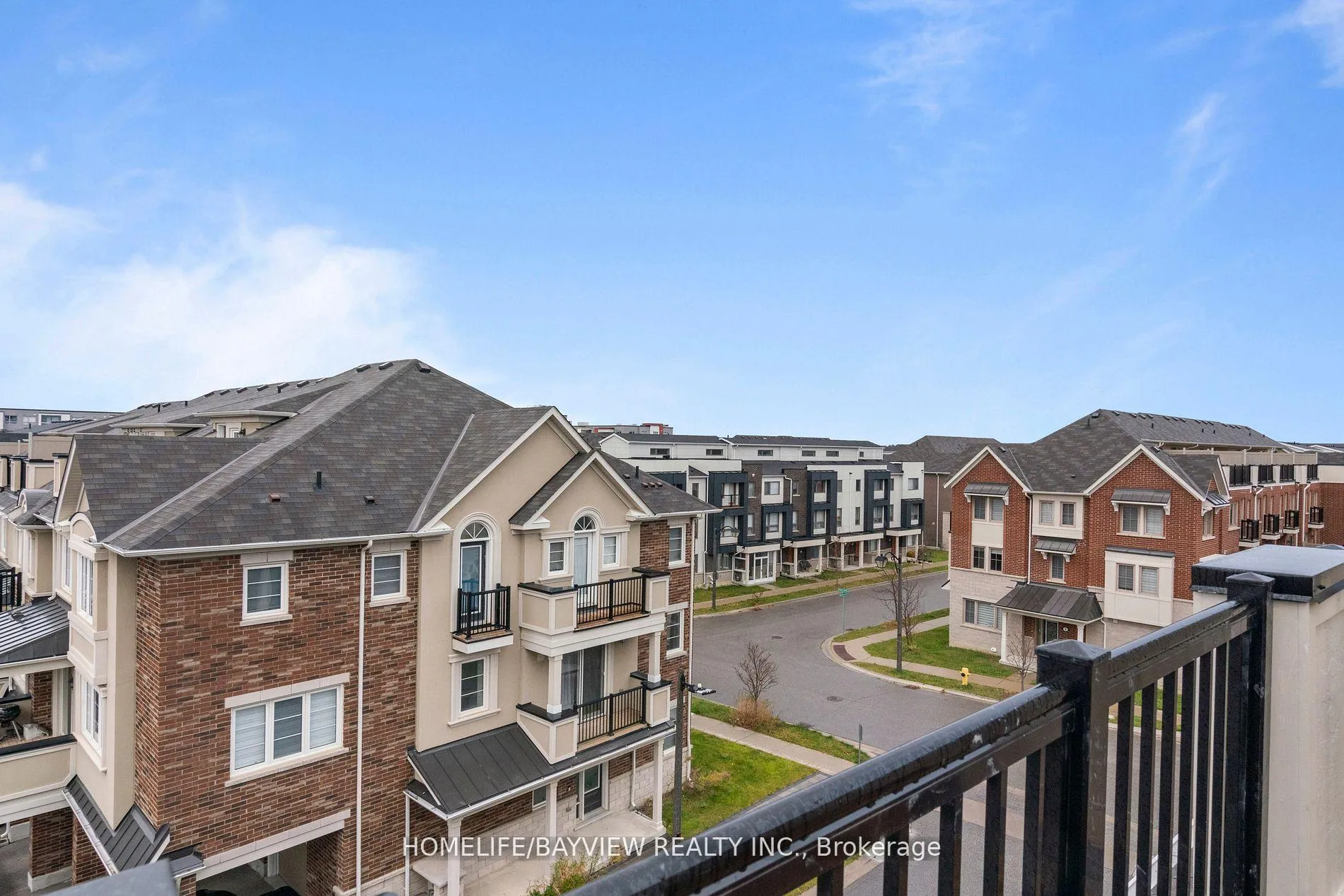 Photo 25 of 48 Cornell Centre Boulevard, Markham, Cornell — HOMEH