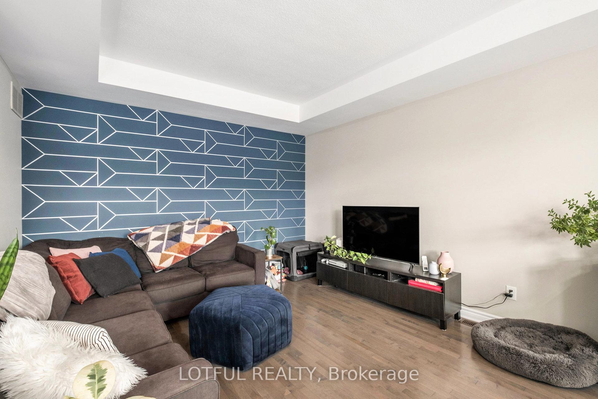 Photo 6 of 222 Belleek Lane, Ottawa, Barrhaven - Half Moon Bay — HOMEH