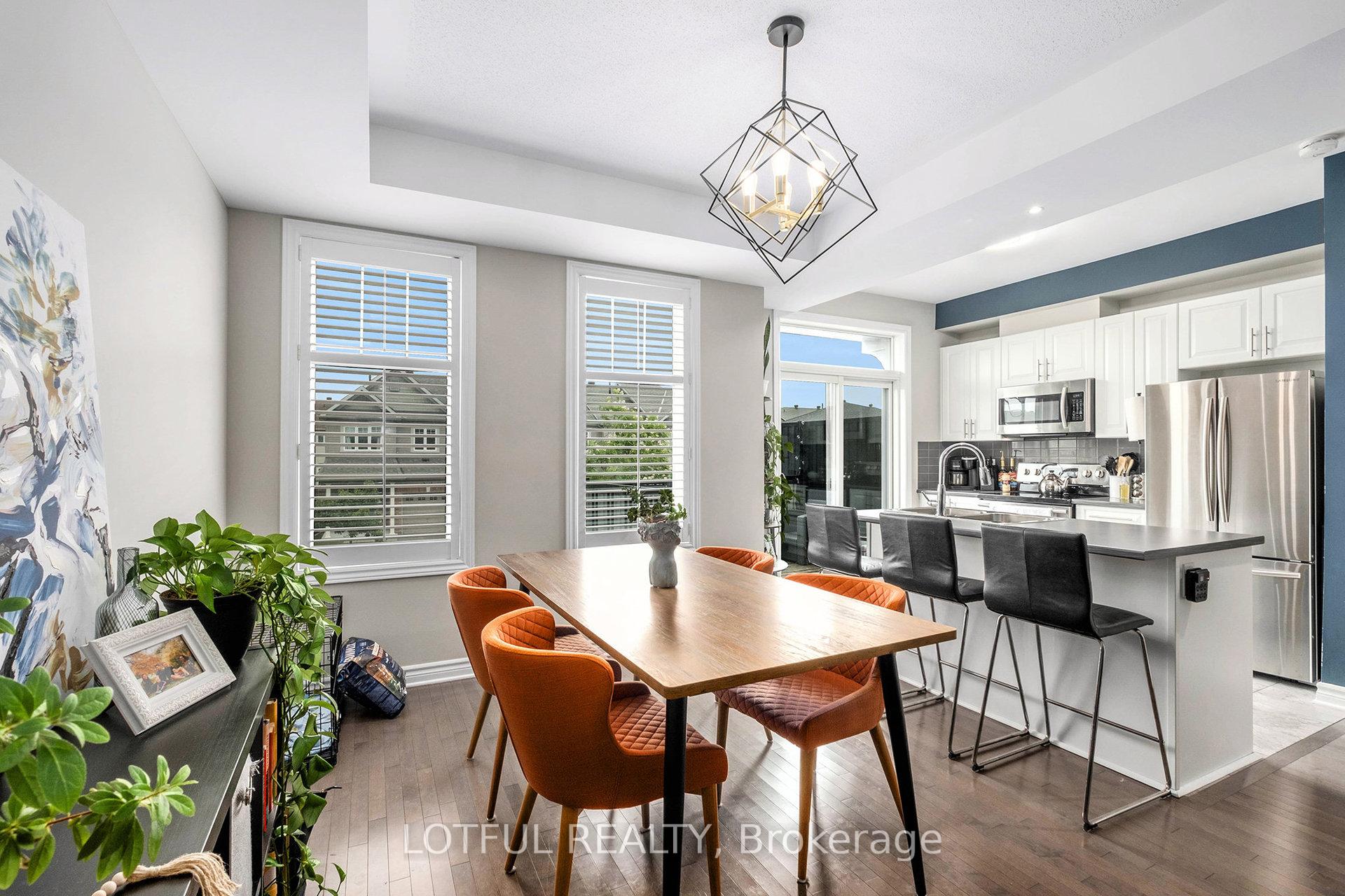 Photo 8 of 222 Belleek Lane, Ottawa, Barrhaven - Half Moon Bay — HOMEH