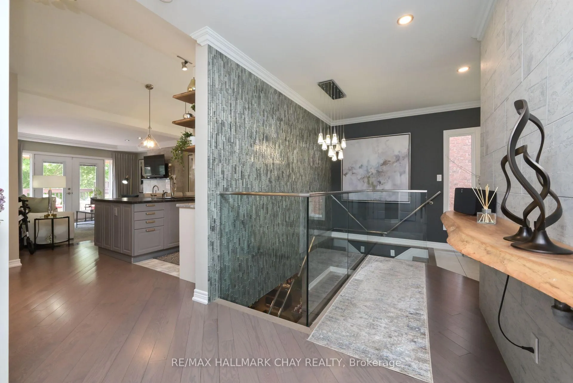 Photo 12 of 56 Via Amici, New Tecumseth, Alliston — HOMEH