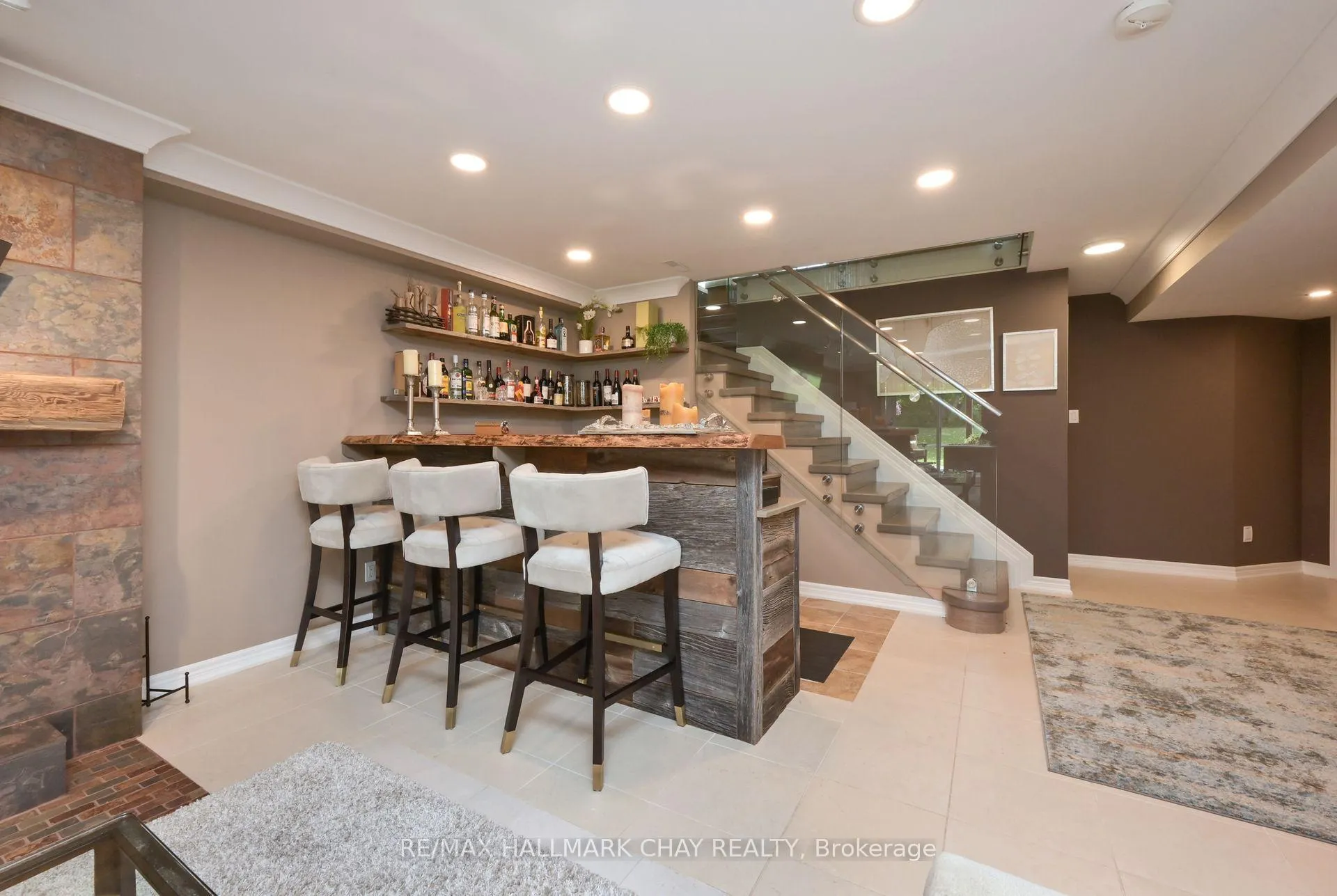 Photo 30 of 56 Via Amici, New Tecumseth, Alliston — HOMEH