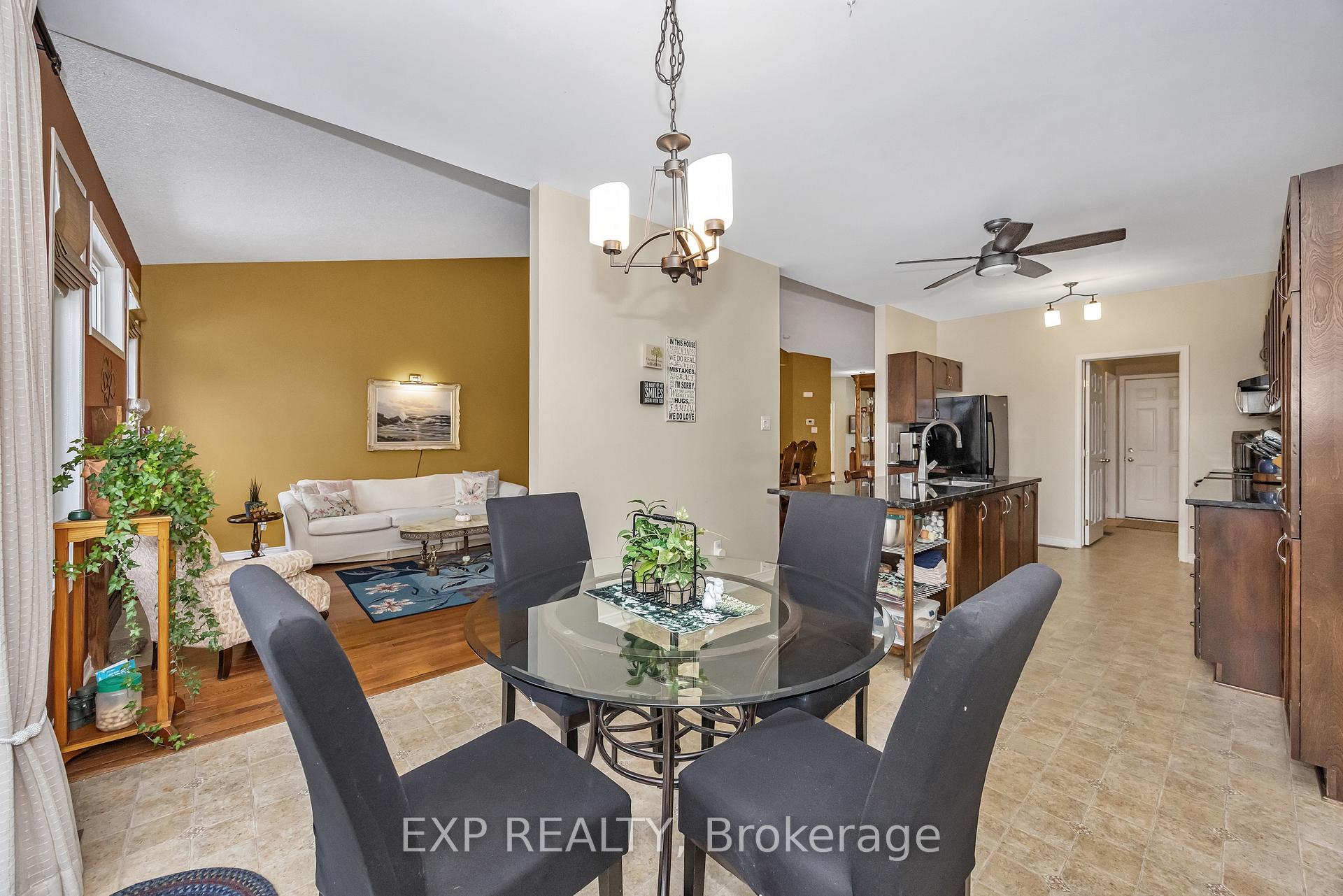 Photo 13 of 108 Maple Key, Ottawa, Blossom Park/Kemp Park/Findlay Creek — HOMEH