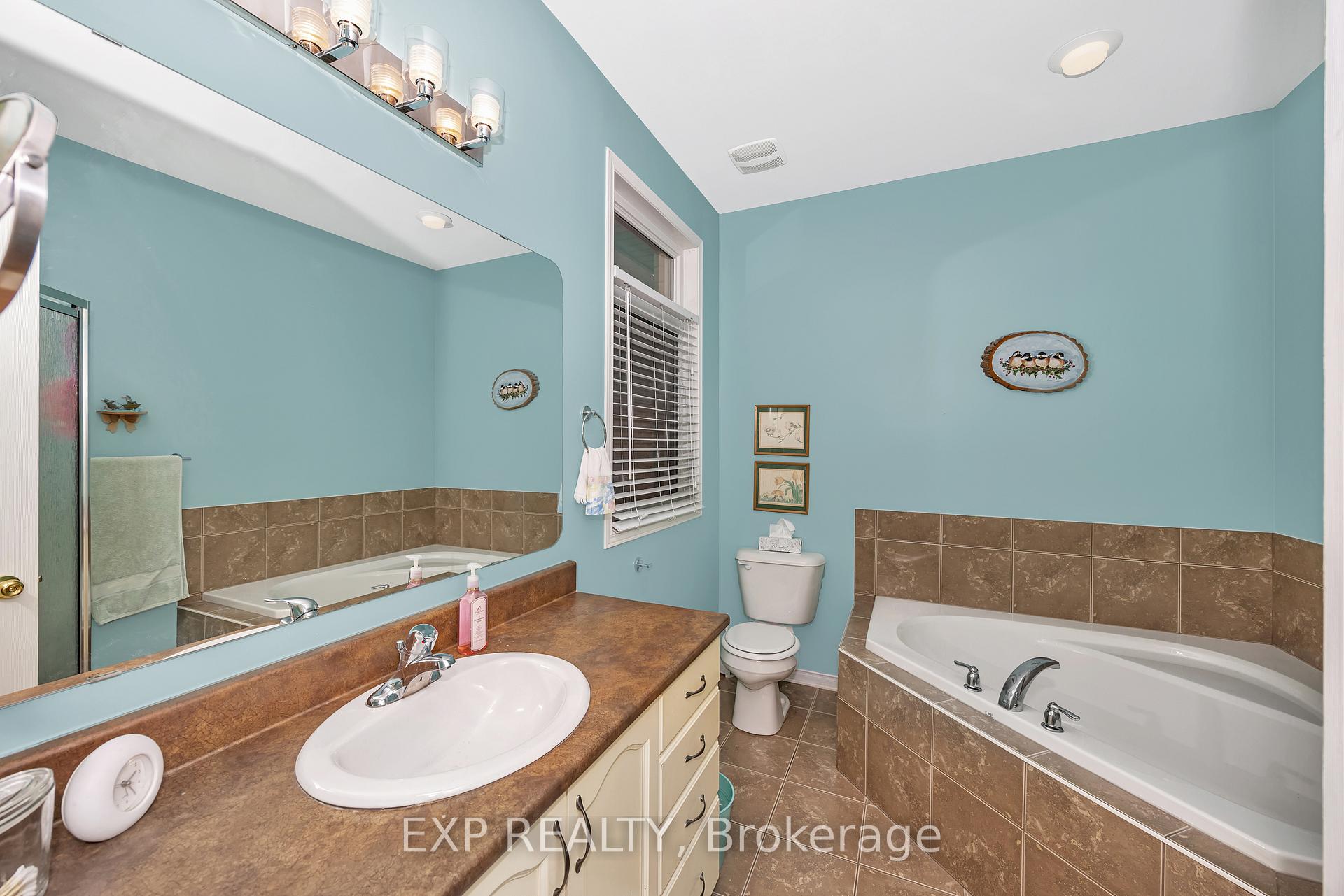 Photo 19 of 108 Maple Key, Ottawa, Blossom Park/Kemp Park/Findlay Creek — HOMEH