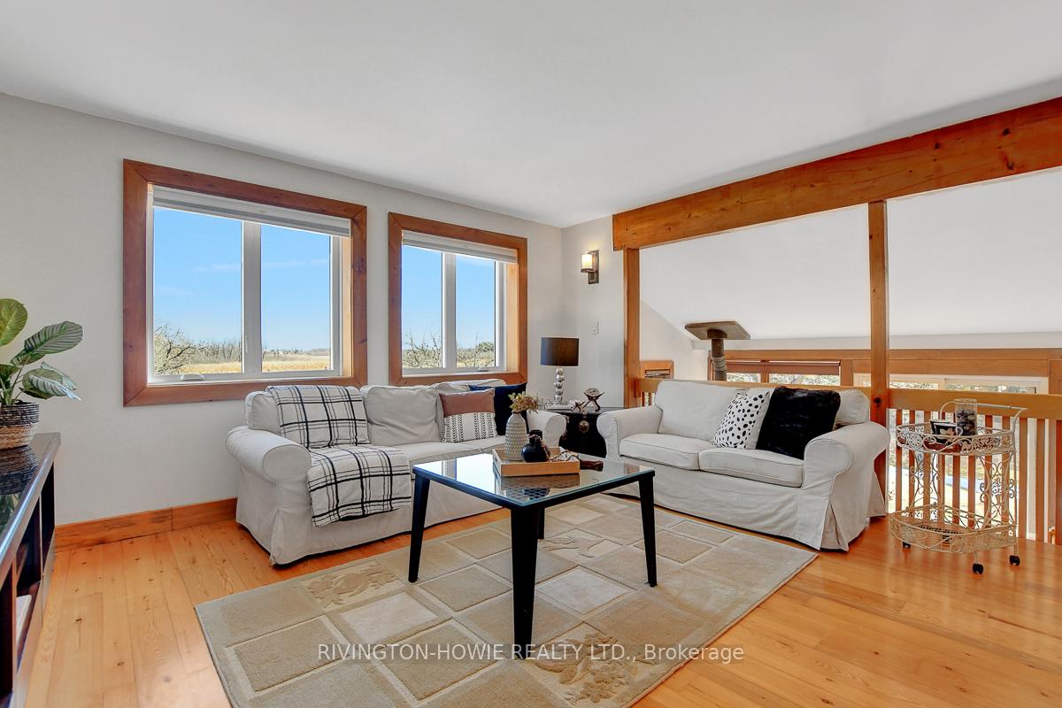 Photo 10 of 1201 Thomas A Dolan Parkway, Ottawa, Dunrobin — HOMEH