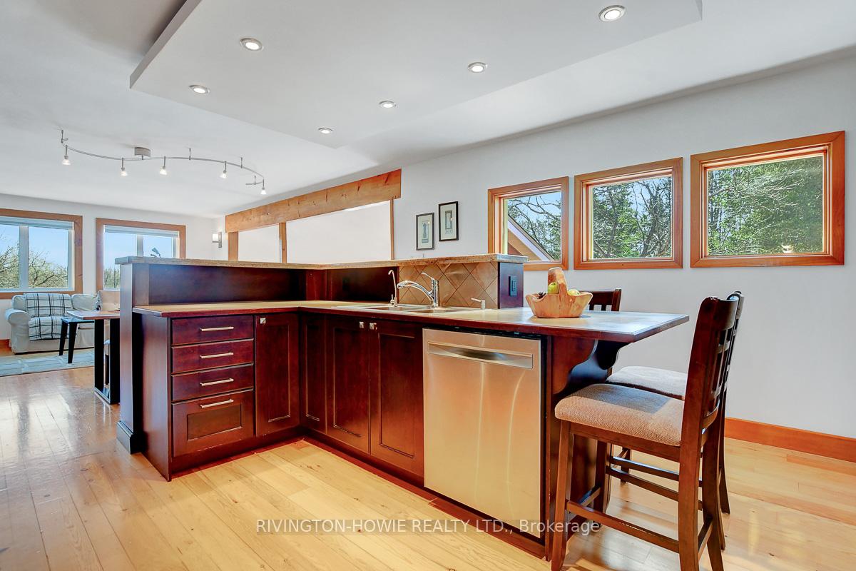 Photo 16 of 1201 Thomas A Dolan Parkway, Ottawa, Dunrobin — HOMEH