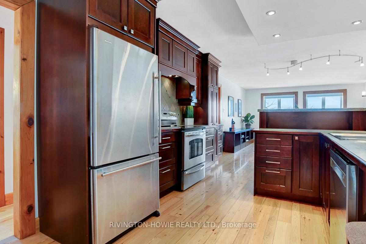 Photo 17 of 1201 Thomas A Dolan Parkway, Ottawa, Dunrobin — HOMEH