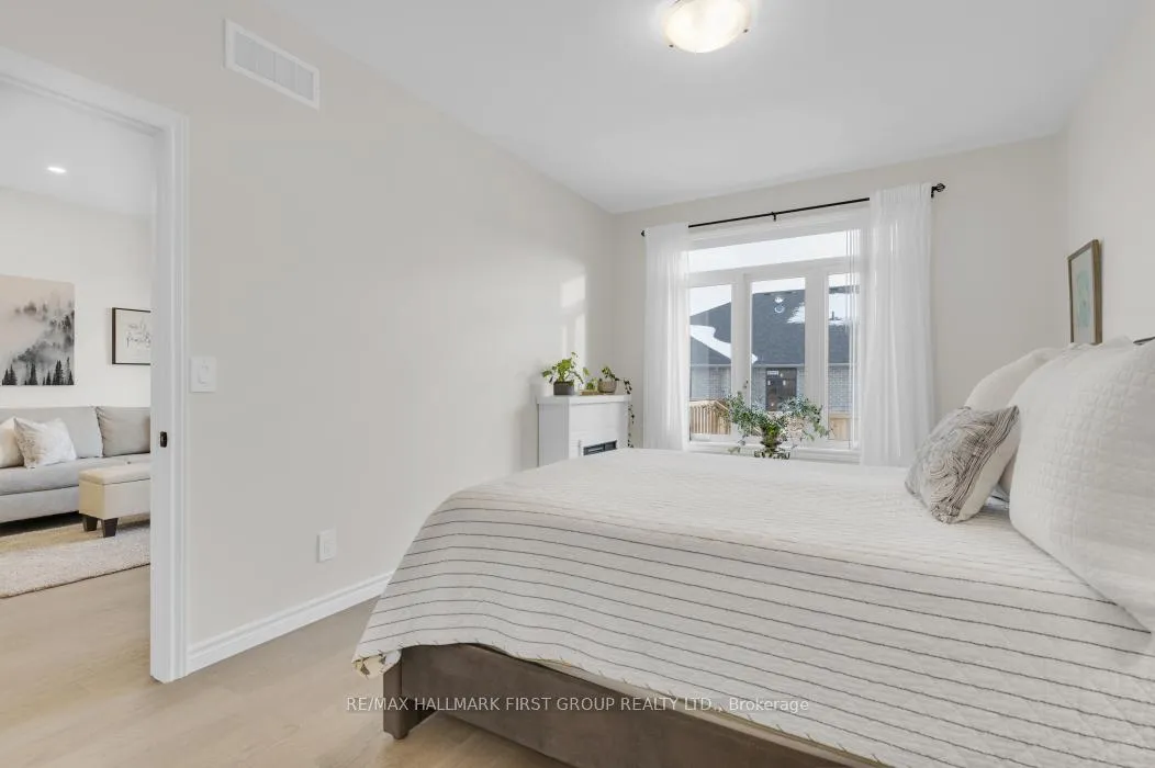 Photo 21 of 114 Athabaska Drive, Belleville, Thurlow Ward — HOMEH