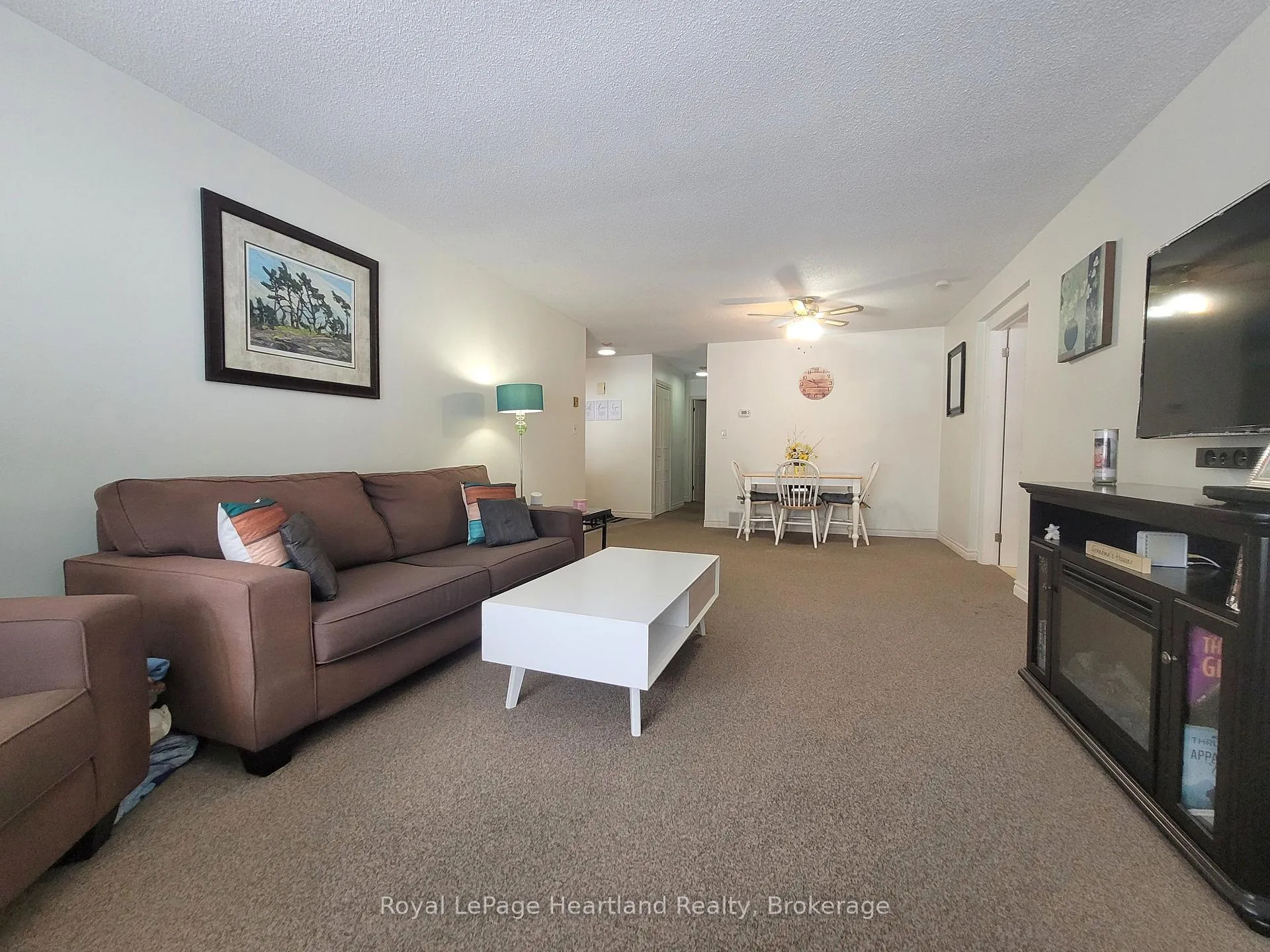 Photo 4 of 28 Briarwood Crescent, North Huron, Wingham — HOMEH