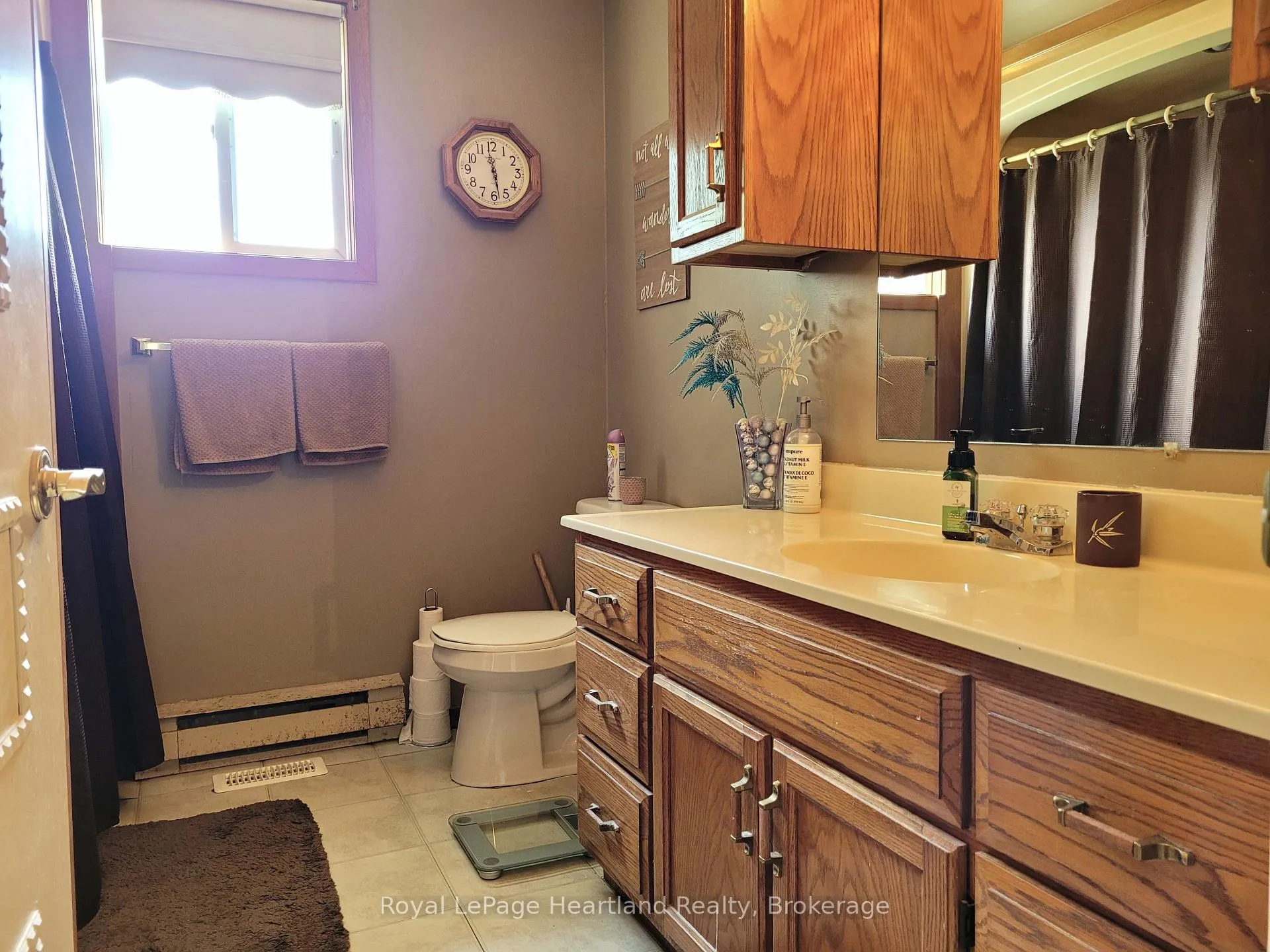 Photo 17 of 28 Briarwood Crescent, North Huron, Wingham — HOMEH