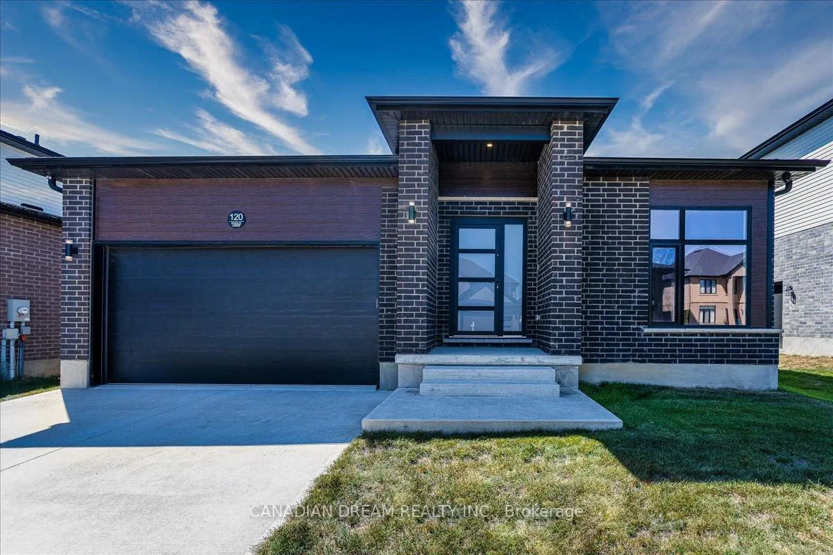 Photo 2 of 120 Poole Crescent, Middlesex Centre, Rural Middlesex Centre — HOMEH