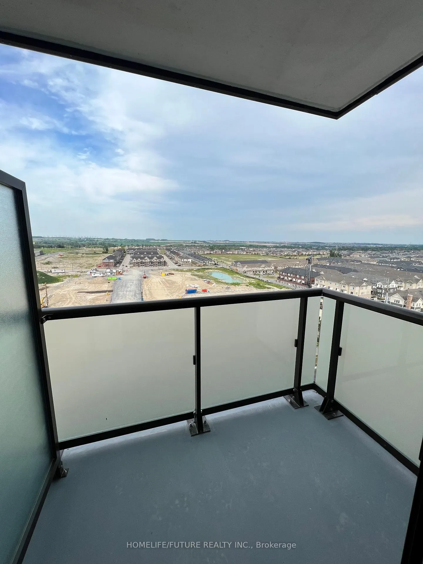 Photo 8 of Unit 1013, 2550 Simcoe Street, Oshawa, Windfields — HOMEH