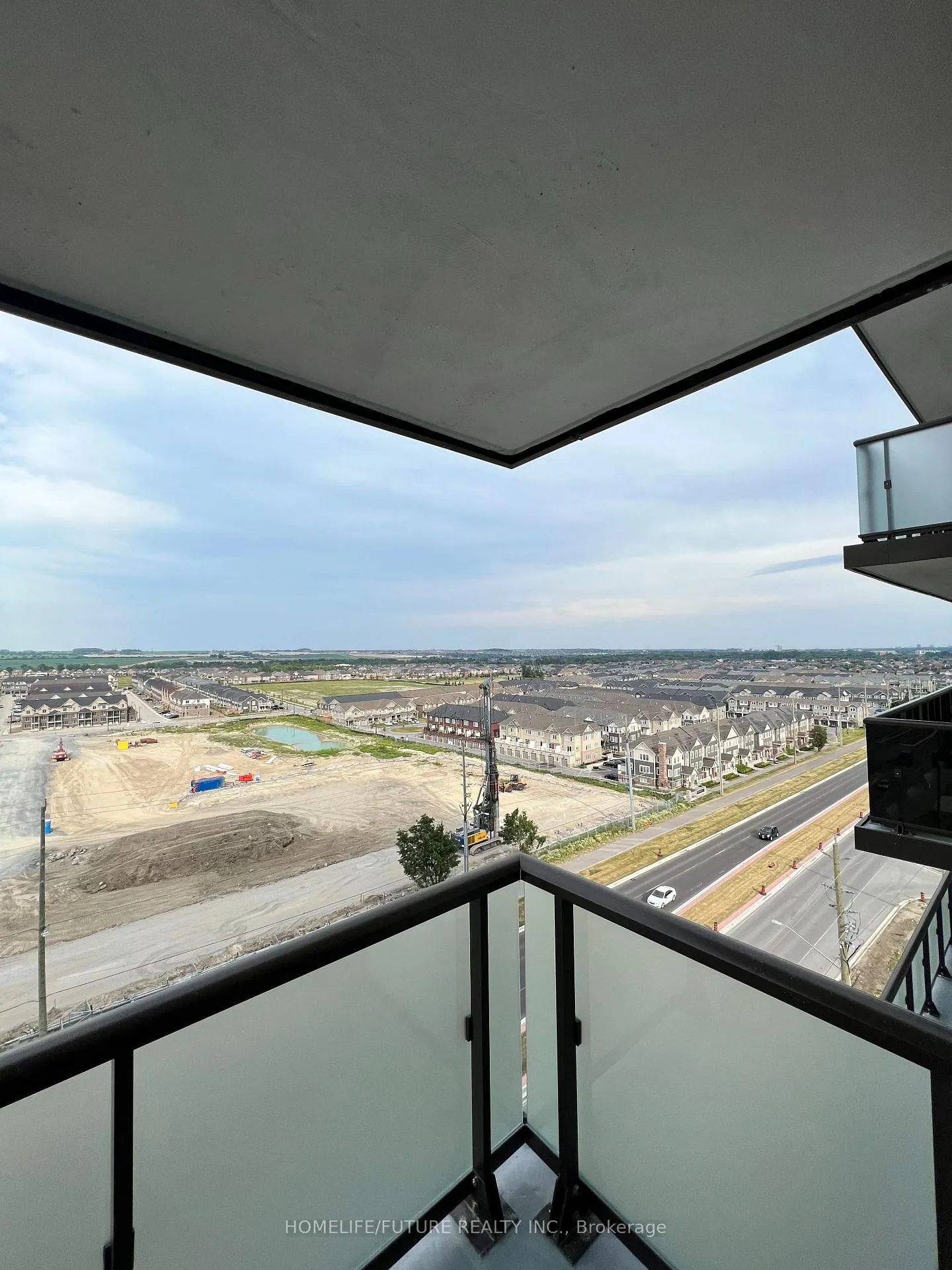 Photo 9 of Unit 1013, 2550 Simcoe Street, Oshawa, Windfields — HOMEH
