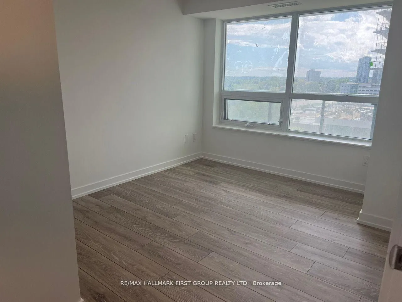Photo 10 of Unit 904, 1455 Celebration Drive, Pickering, Bay Ridges — HOMEH