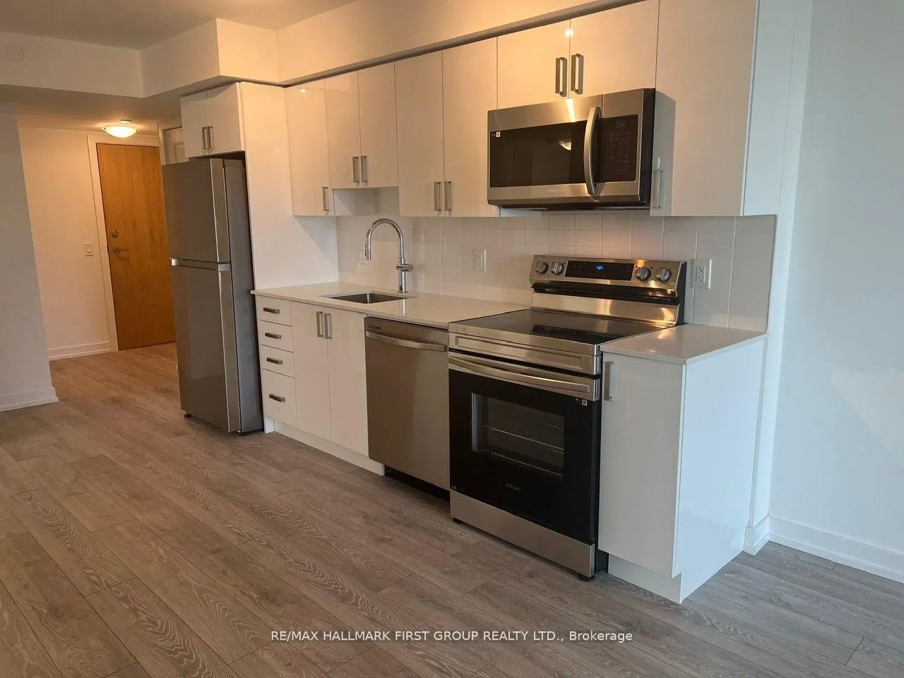 Photo 13 of Unit 904, 1455 Celebration Drive, Pickering, Bay Ridges — HOMEH