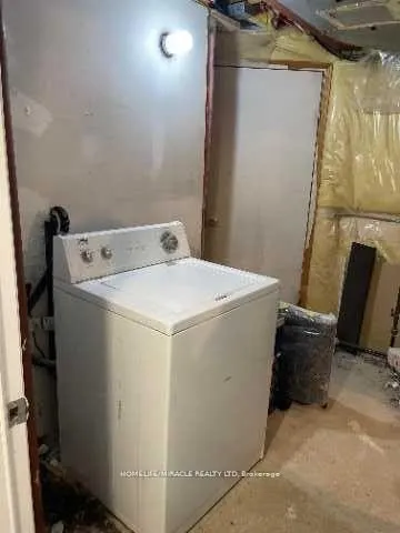 Photo 14 of Unit Basement, 72 Meadowlark Drive, Brampton, Fletcher's Creek South — HOMEH