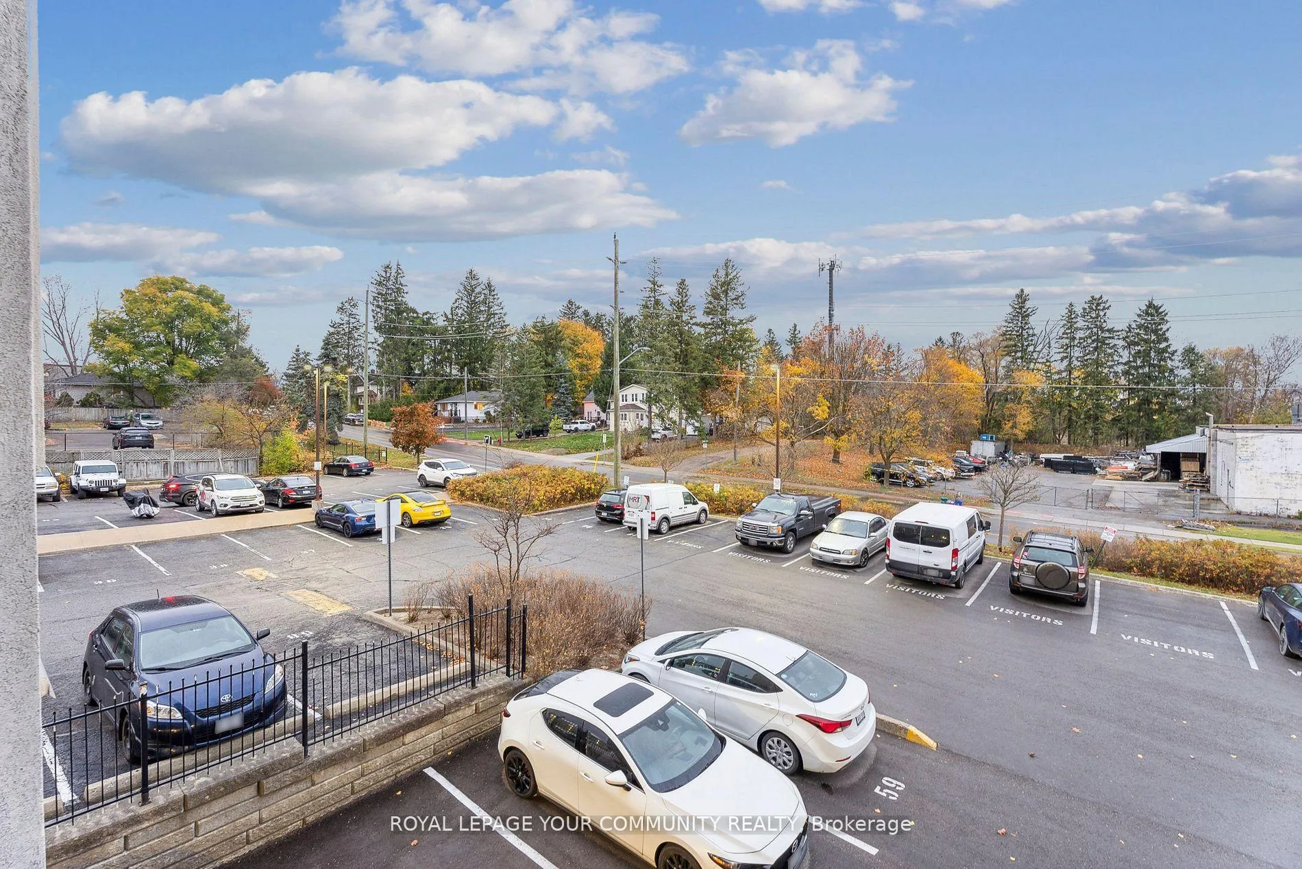 Photo 31 of Unit 202, 160 Wellington Street E, Aurora, Aurora Village — HOMEH