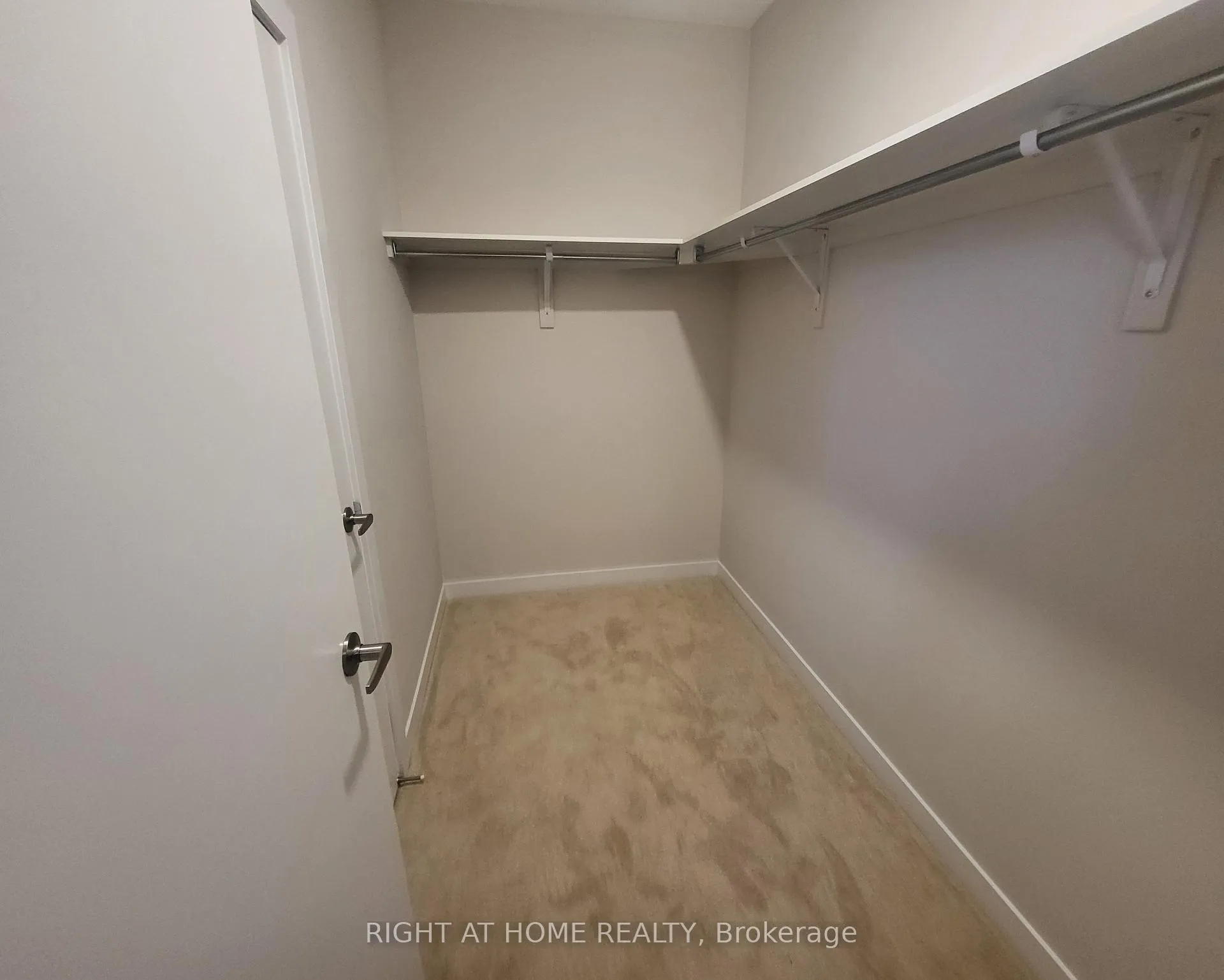 Photo 15 of 221 Speckled Alder Row, Ottawa, Barrhaven - Half Moon Bay — HOMEH