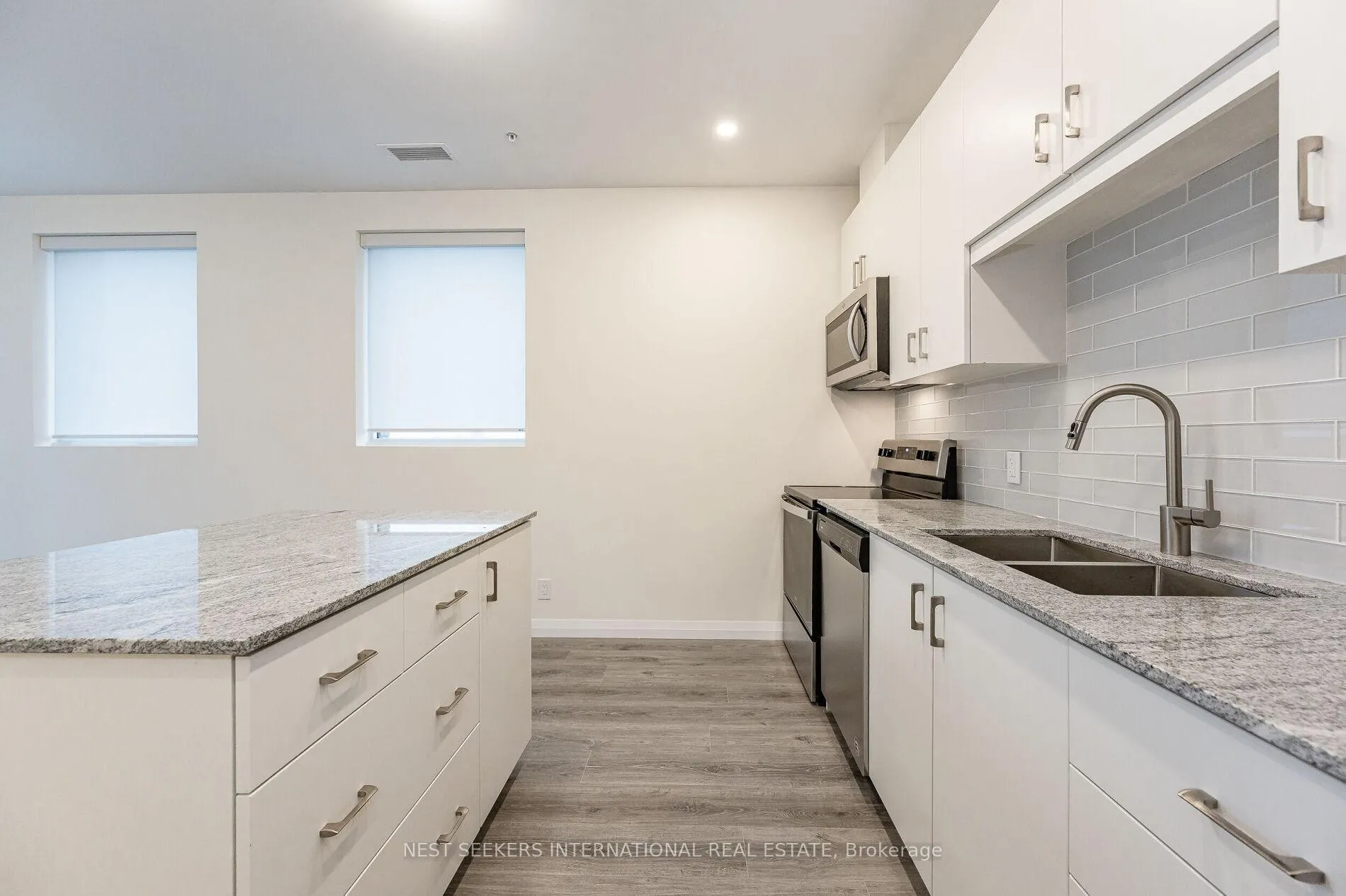 Photo 5 of Unit 907, 104 Garment Street, Kitchener, City Commercial Core — HOMEH