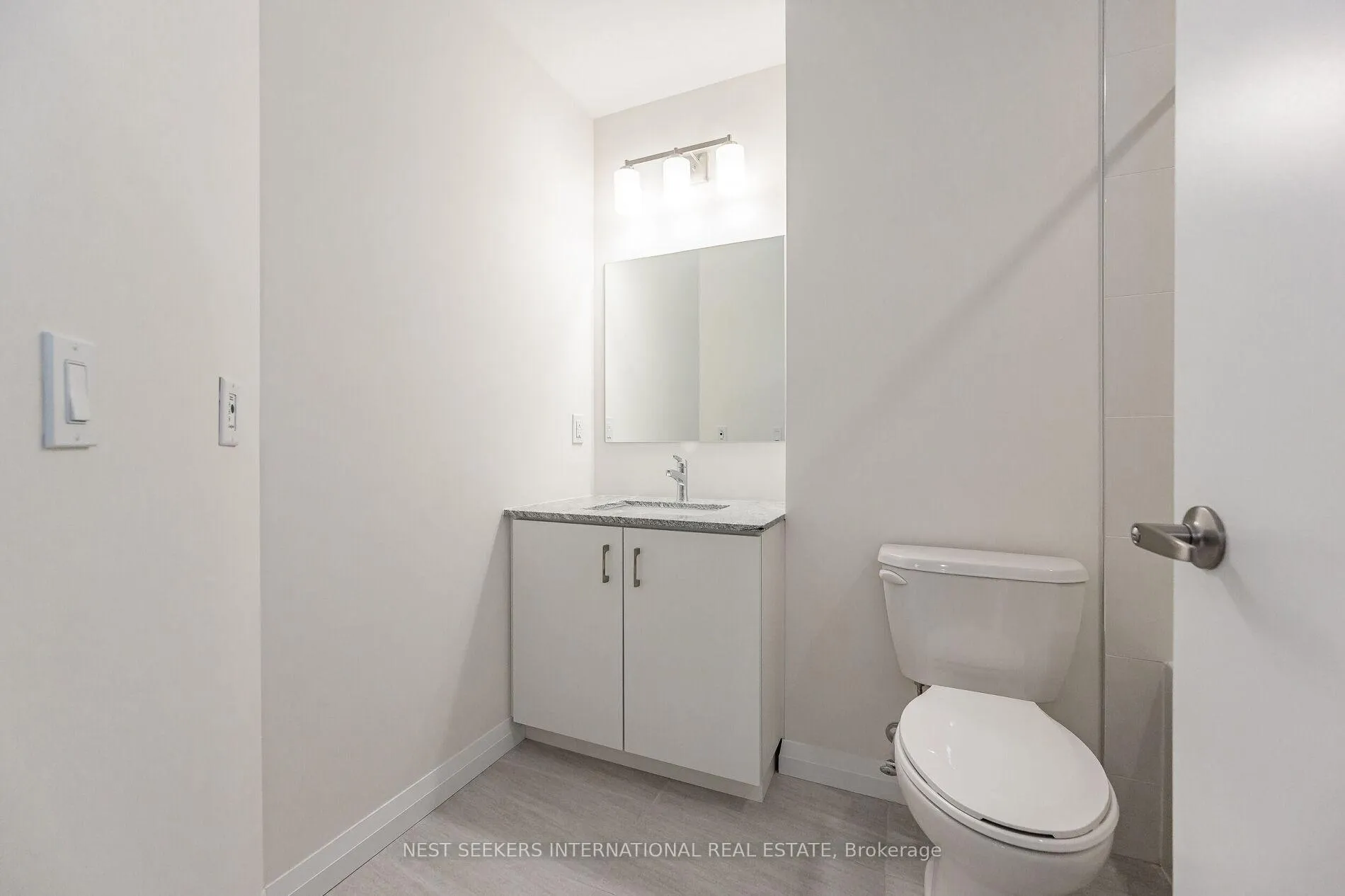 Photo 6 of Unit 907, 104 Garment Street, Kitchener, City Commercial Core — HOMEH