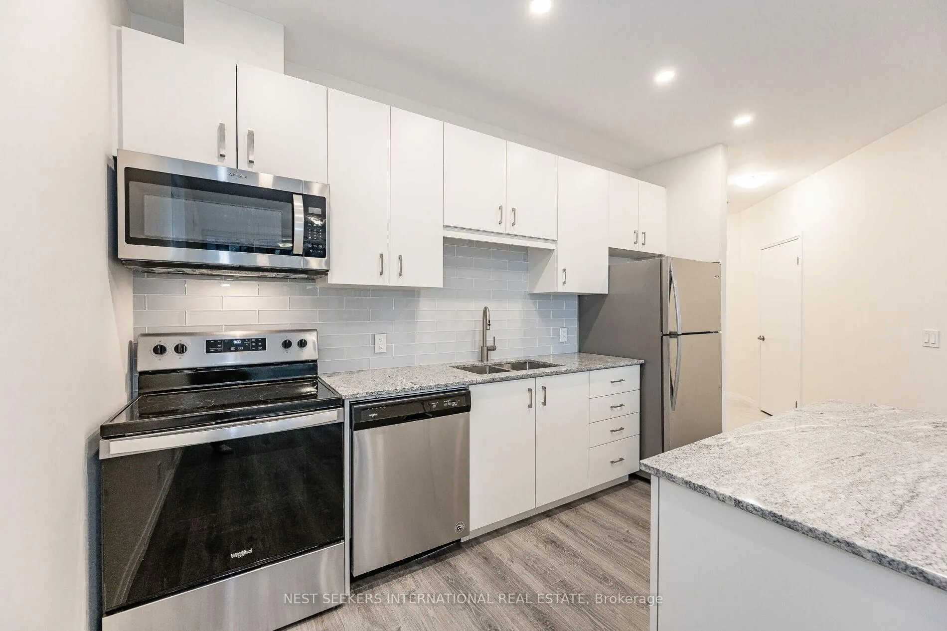 Photo 19 of Unit 907, 104 Garment Street, Kitchener, City Commercial Core — HOMEH