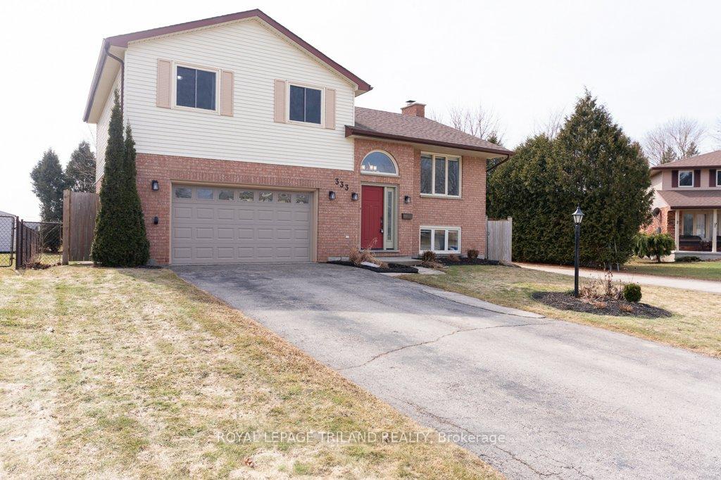 Photo 1 of 333 Canterbury Place, Central Elgin, Belmont — HOMEH