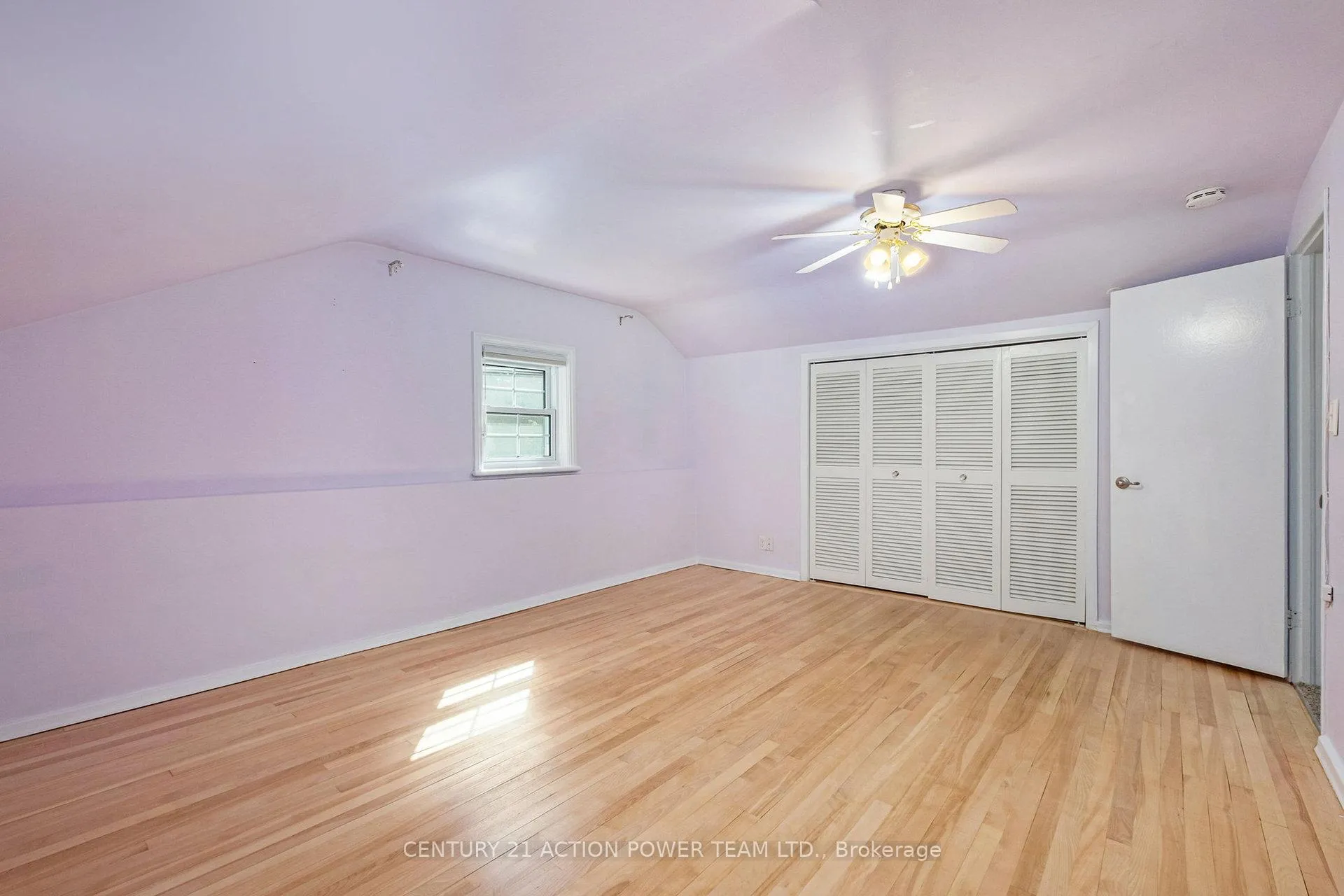 Photo 16 of 1318 Brookline Avenue, Ottawa, Ellwood — HOMEH