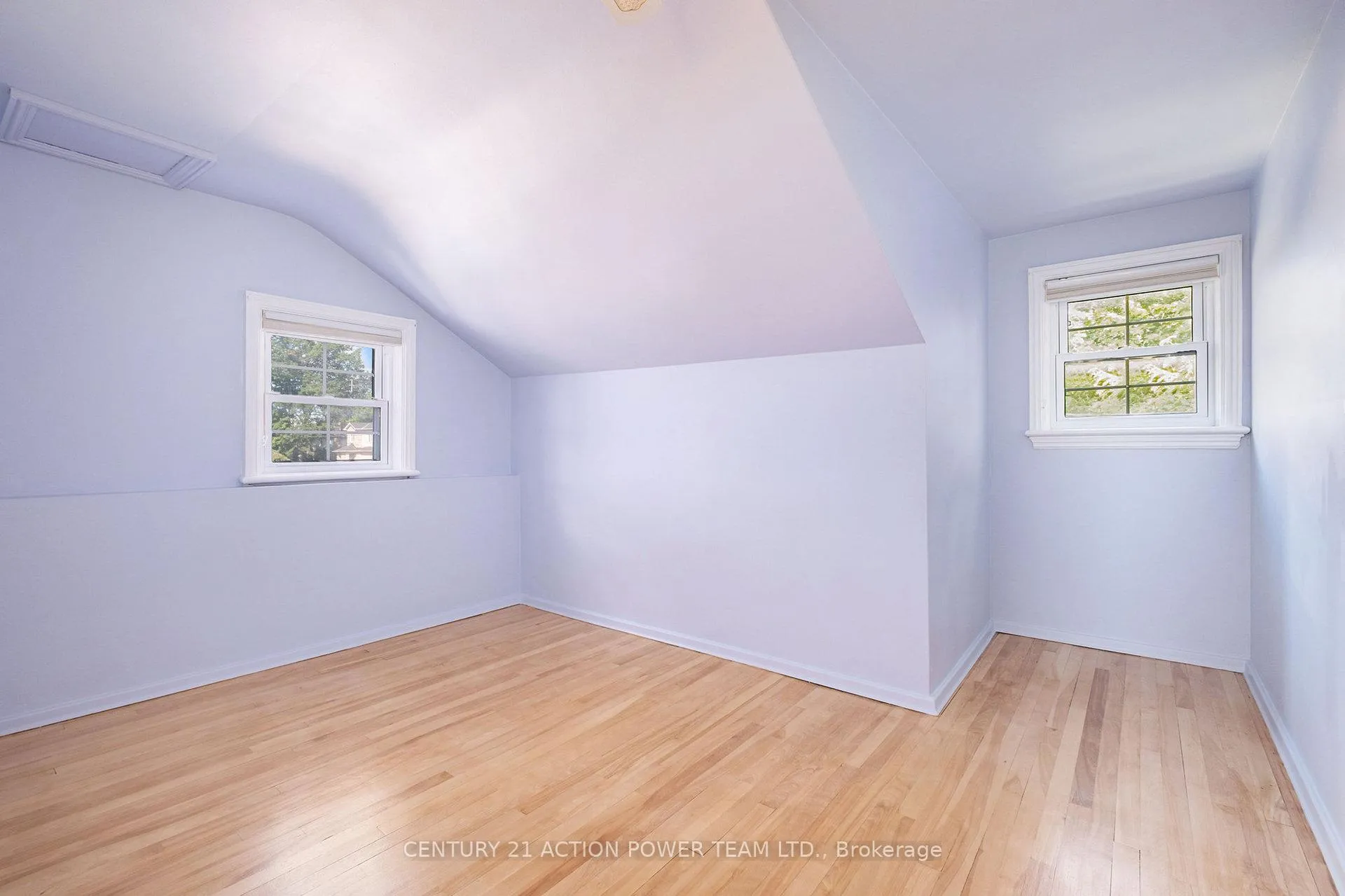 Photo 20 of 1318 Brookline Avenue, Ottawa, Ellwood — HOMEH