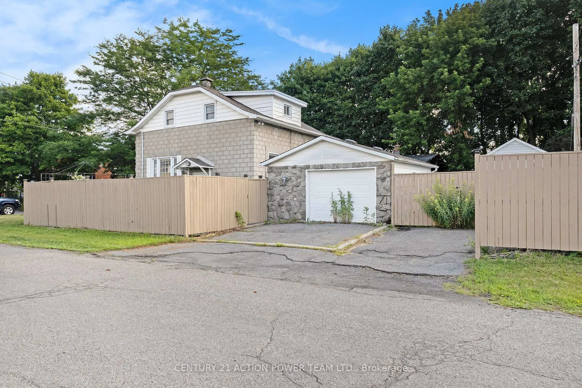 Photo 38 of 1318 Brookline Avenue, Ottawa, Ellwood — HOMEH