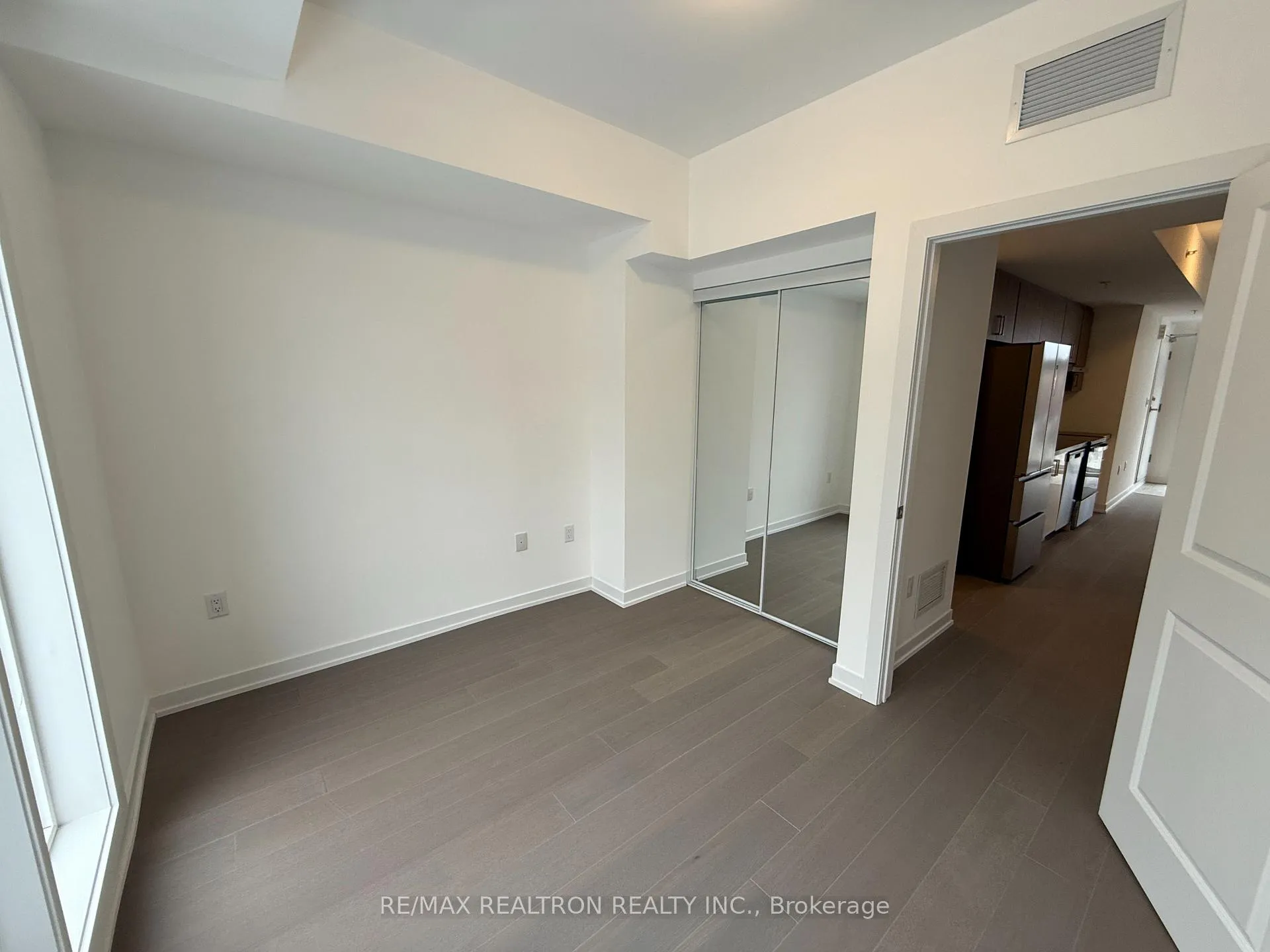 Photo 11 of Unit 5, 184 Angus Drive, Ajax, Central — HOMEH