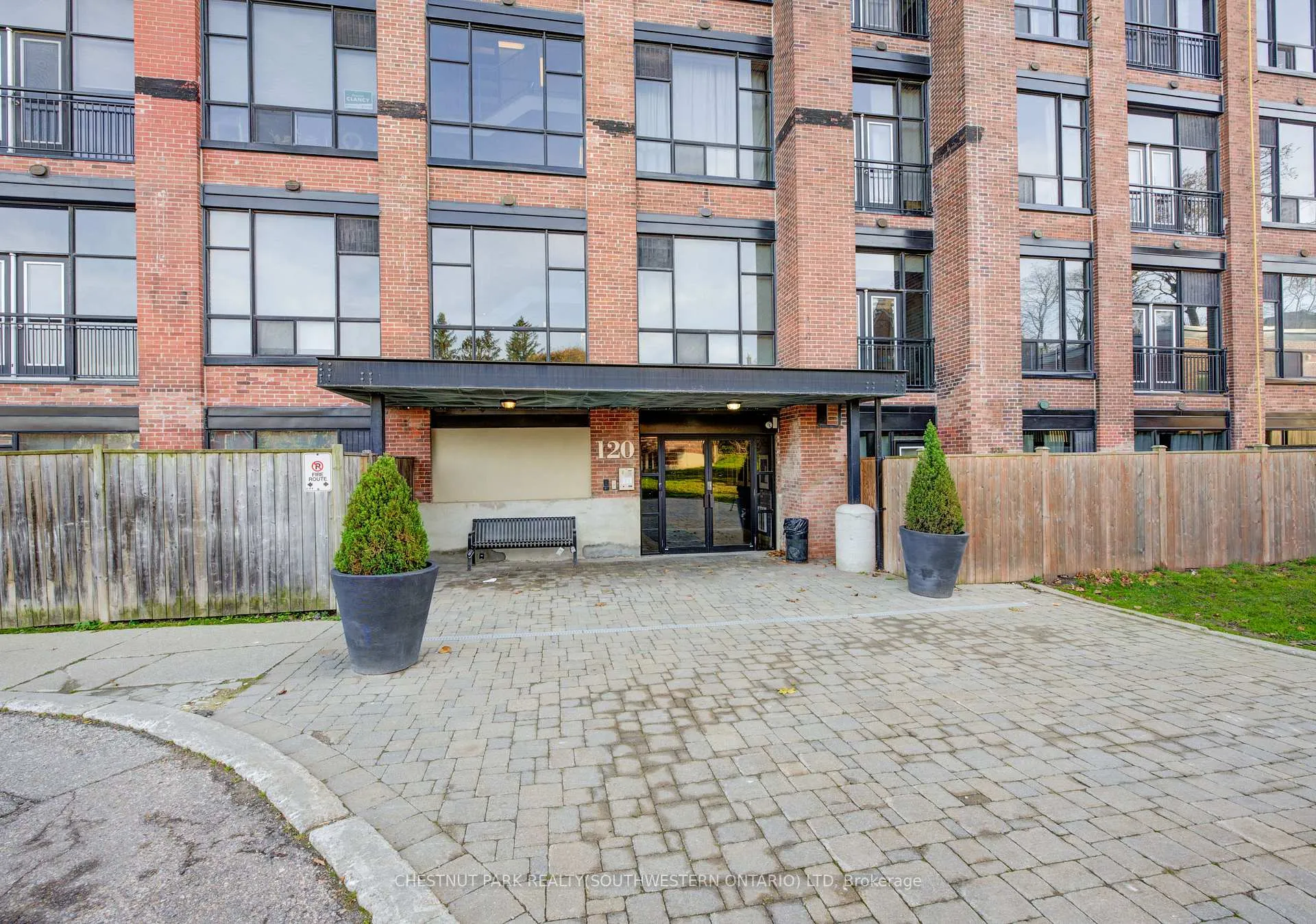 Photo 2 of Unit 506, 120 Mansion Street, Kitchener — HOMEH