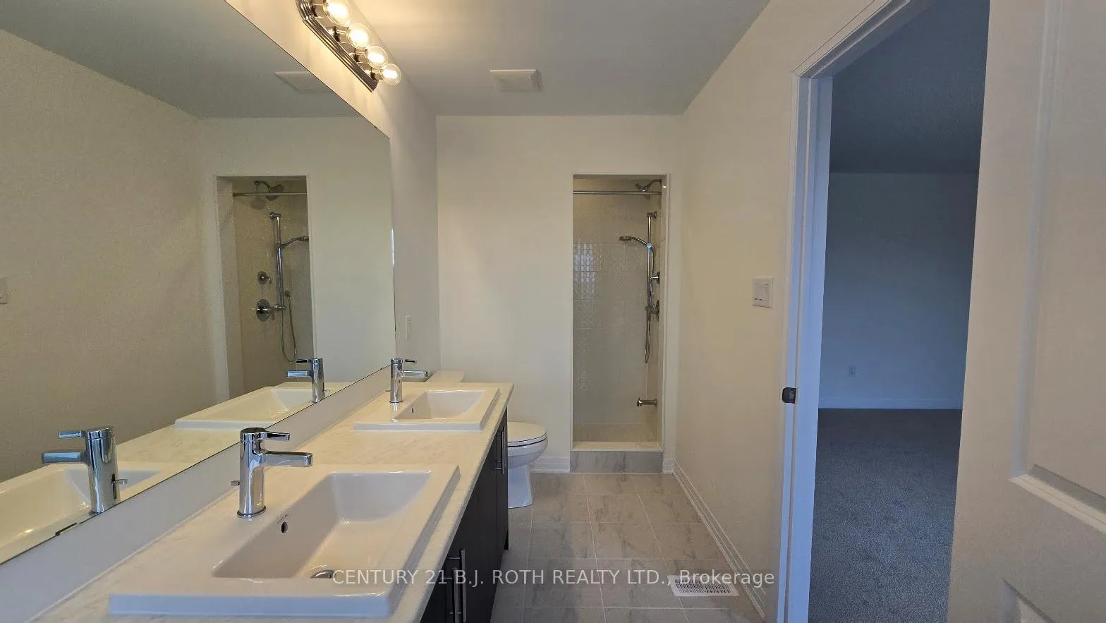 Photo 18 of 546 Hudson Crescent, Midland — HOMEH