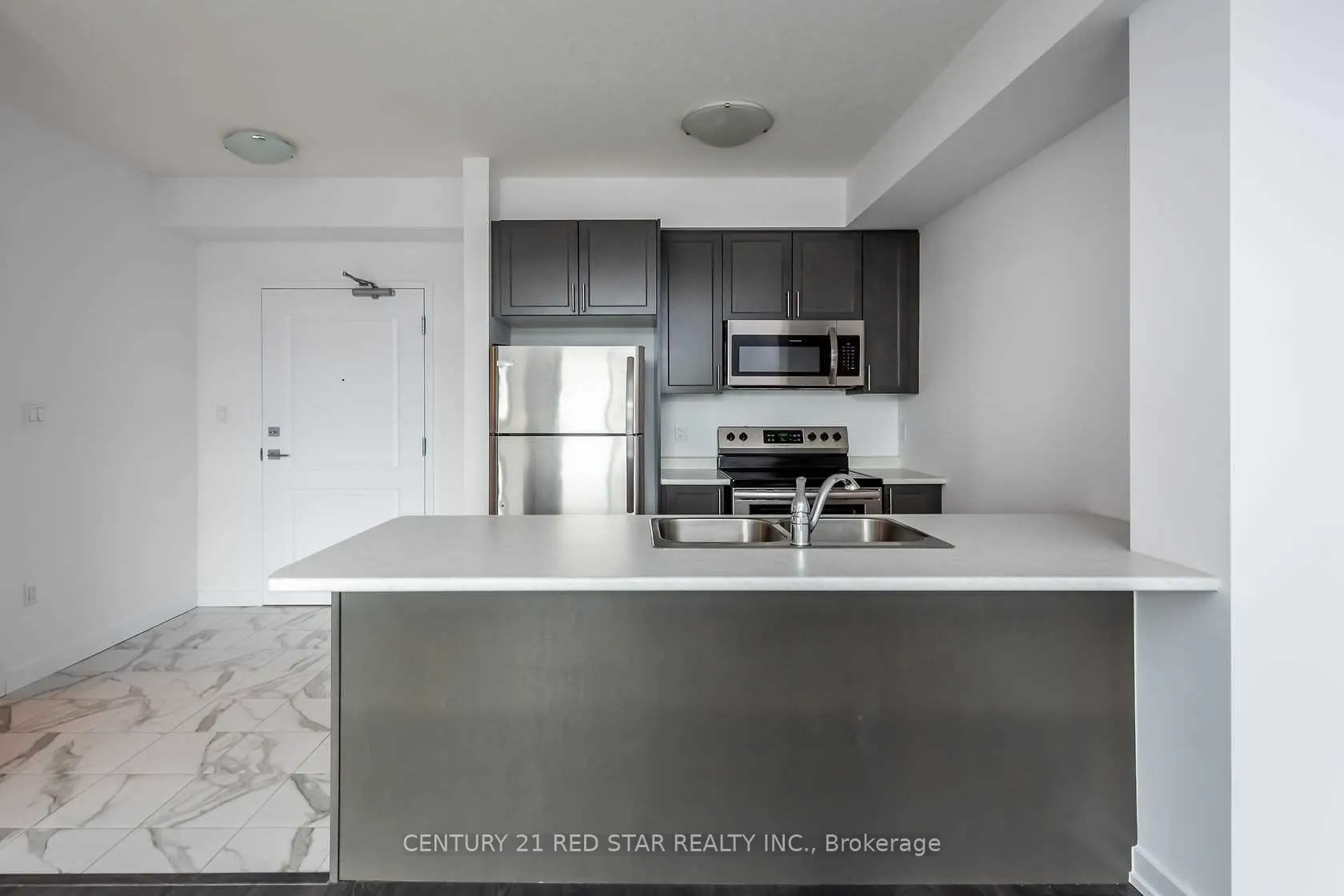 Photo 10 of Unit 514, 101 Shoreview Place, Hamilton, Stoney Creek — HOMEH