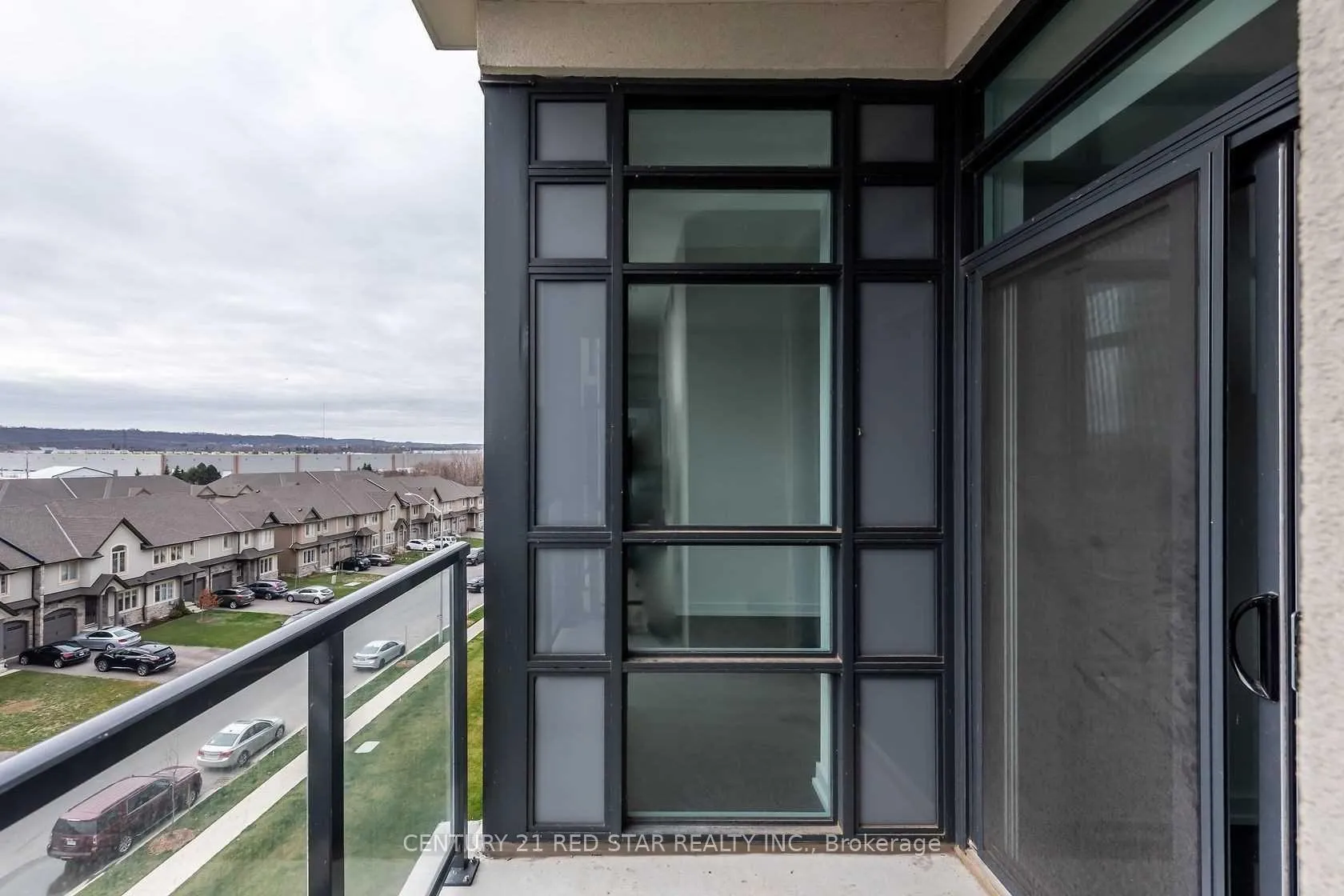 Photo 25 of Unit 514, 101 Shoreview Place, Hamilton, Stoney Creek — HOMEH