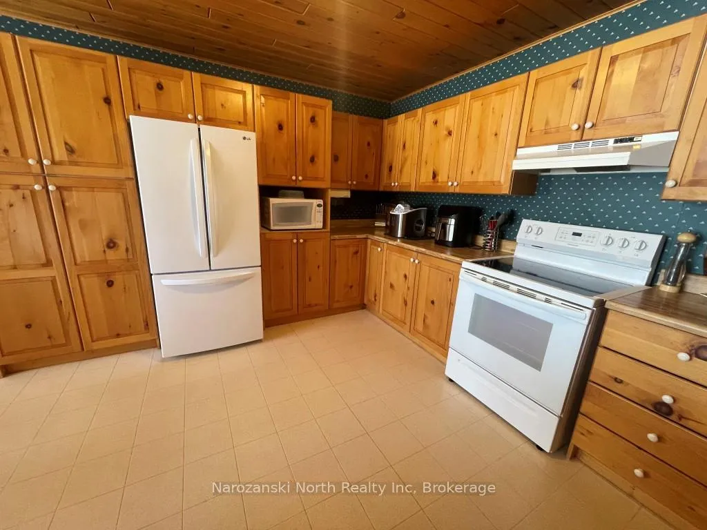 Photo 8 of 57 Lise Street, French River — HOMEH