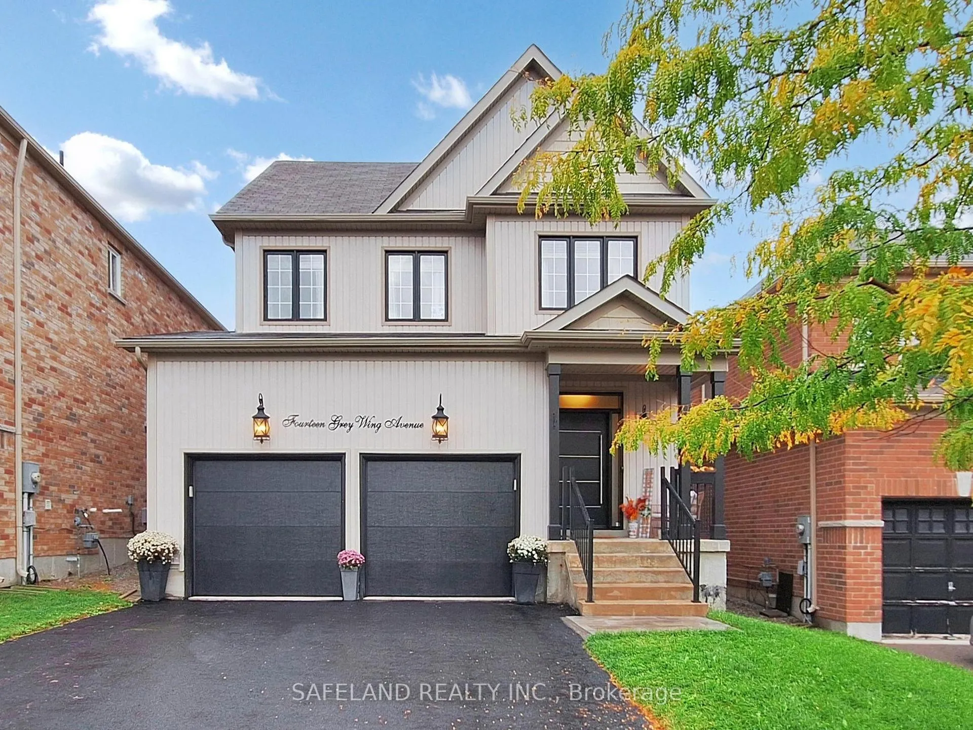 Front of 14 Grey Wing Avenue