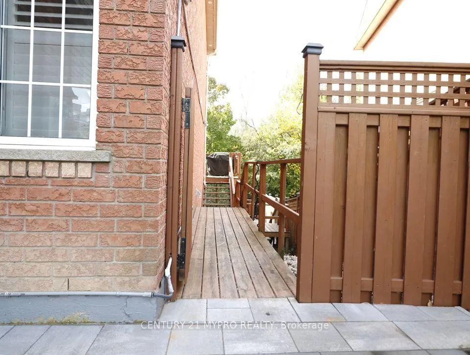 Photo 10 of 84 Marjoram Drive, Ajax, South East — HOMEH