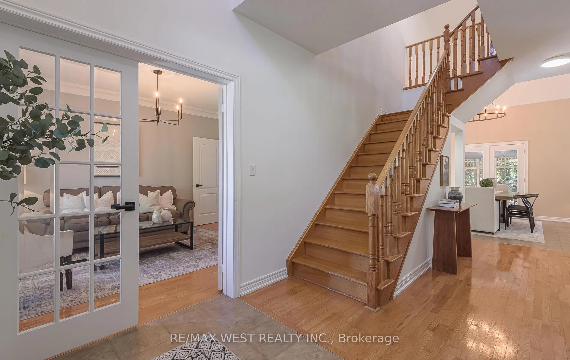Photo 7 of 41 North Riverdale Drive, Caledon, Inglewood — HOMEH